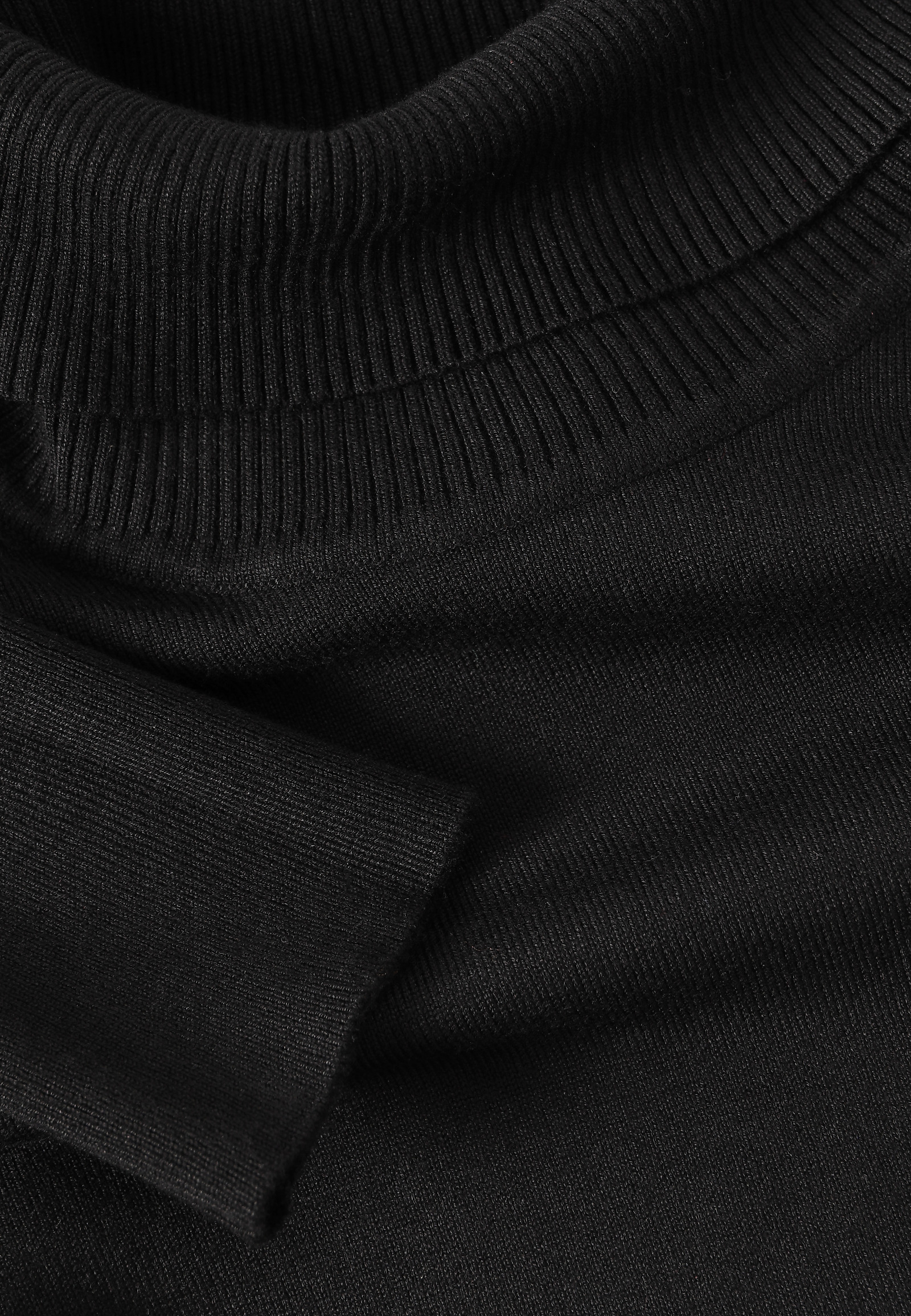 KLASIČNI KOLNAR JUMPER - NEKOKI KLASIČNI KOLNAR JUMPER - NEKOKI ČRNA 113833