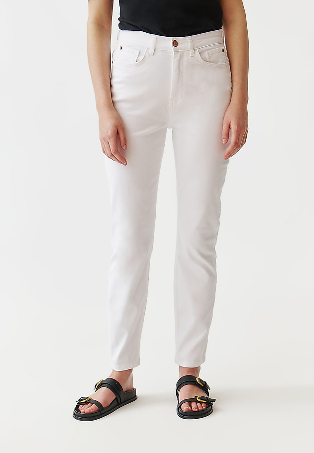 COMFORTABLE LADIE’S TROUSERS - ROMIKI 1 COMFORTABLE LADIE’S TROUSERS - ROMIKI 1 BIAŁY 2
