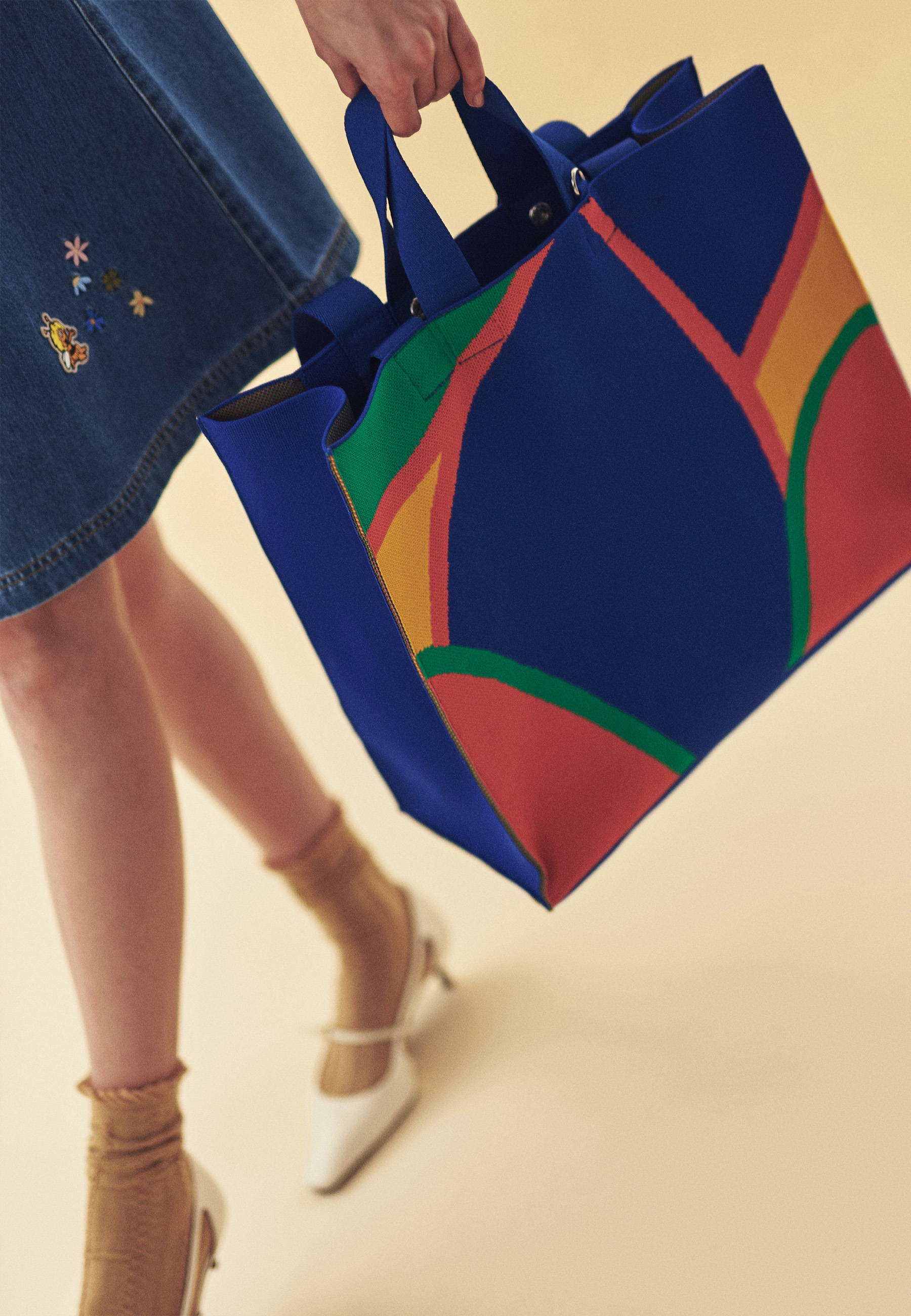 LÁTKOVÁ TAŠKA S ÚCHYTMI – NIRELLE 4