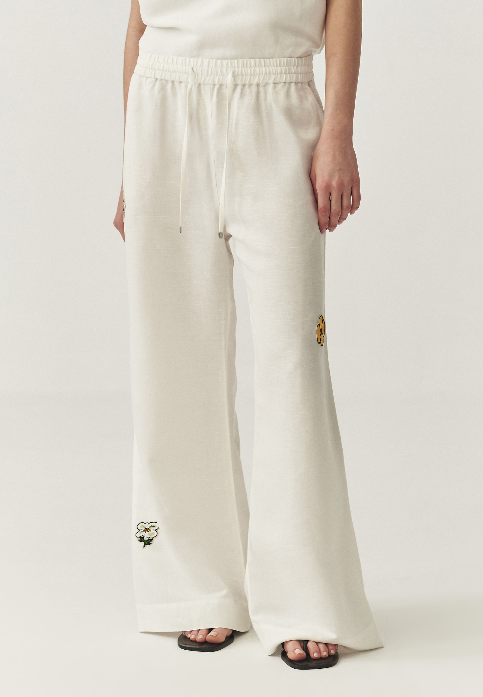 WIDE-LEGGED TROUSERS IN LINEN AND VISCOSE - PULIONA 1 WIDE-LEGGED TROUSERS IN LINEN AND VISCOSE - PULIONA 1 ECRU 110657