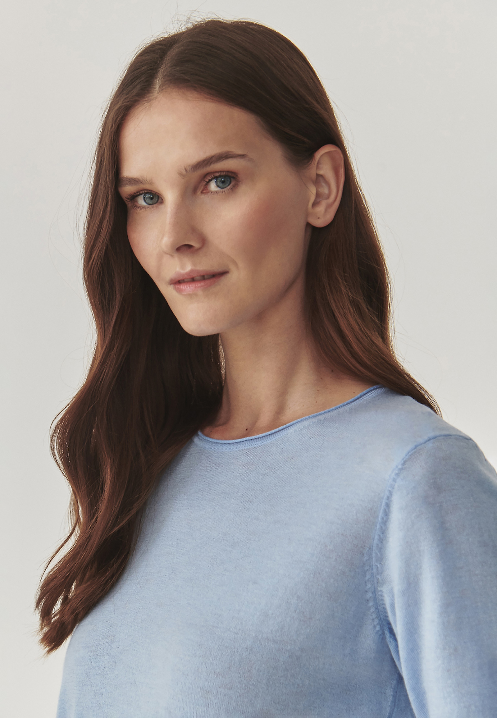 DÁMSKÁ VOLNÁ ÚPLETOVÁ HALENKA S KRÁTKÝM RUKÁVEM - MASHA DÁMSKÁ VOLNÁ ÚPLETOVÁ HALENKA S KRÁTKÝM RUKÁVEM - MASHA MODRÁ 99481