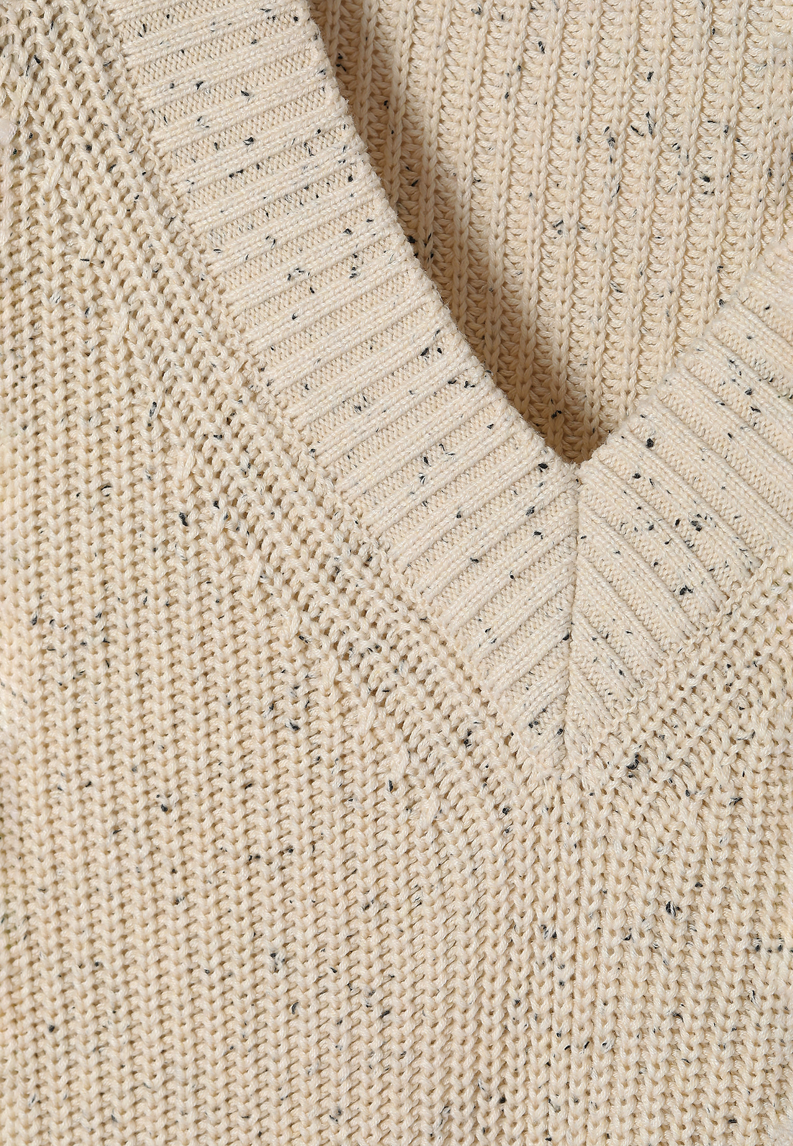 SWETER DAMSKI OVERSIZE EVENEKI SWETER DAMSKI OVERSIZE EVENEKI BEŻOWY 89891
