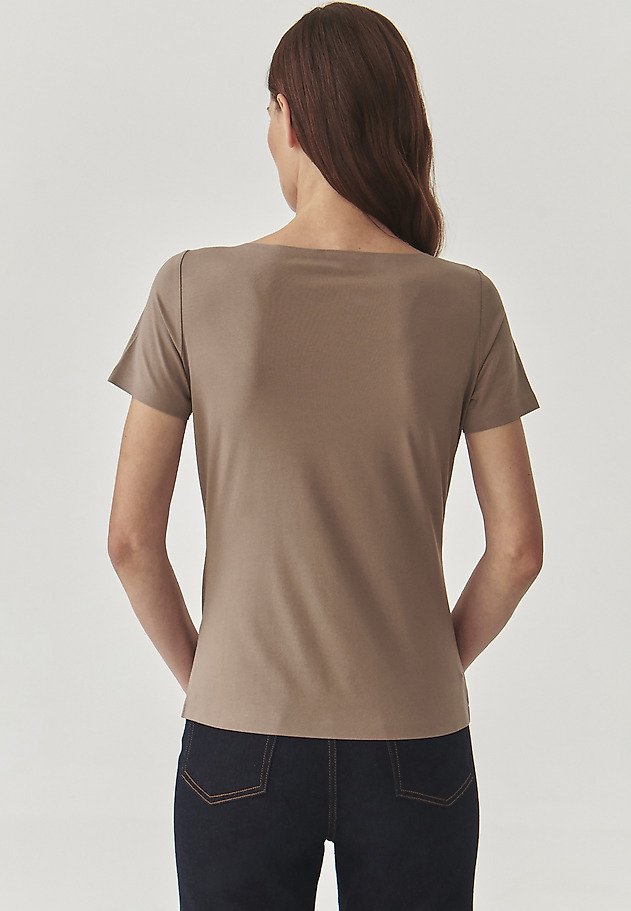 LADIES’ BLOUSE WITH SEAMLESS FINISH - MIKAJA LADIES’ BLOUSE WITH SEAMLESS FINISH - MIKAJA BEIGE 4