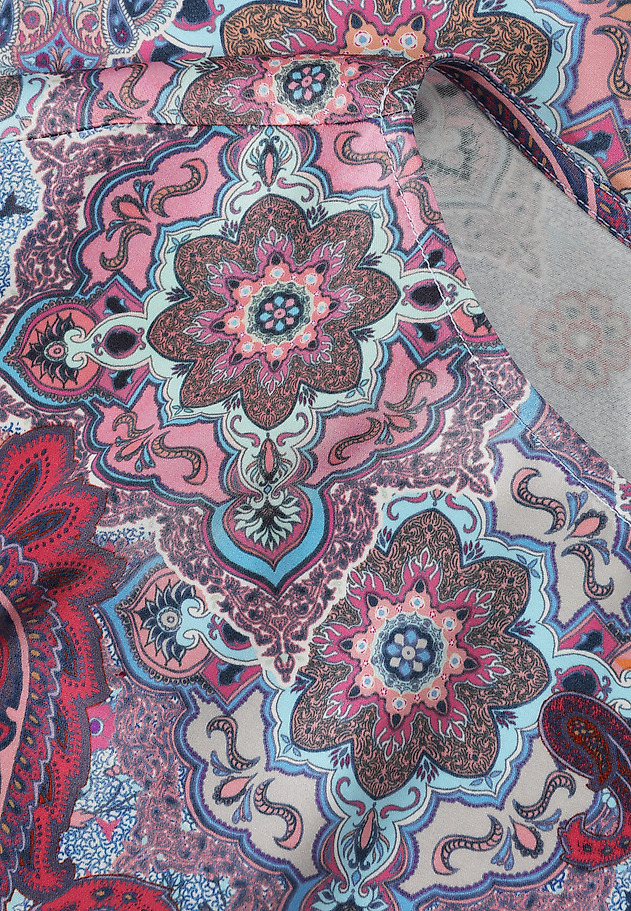 BLUZA IZ VISKOZNEGA SATENA Z VZORCEM - OMA BLUZA IZ VISKOZNEGA SATENA Z VZORCEM - OMA VEČBARVNA 7