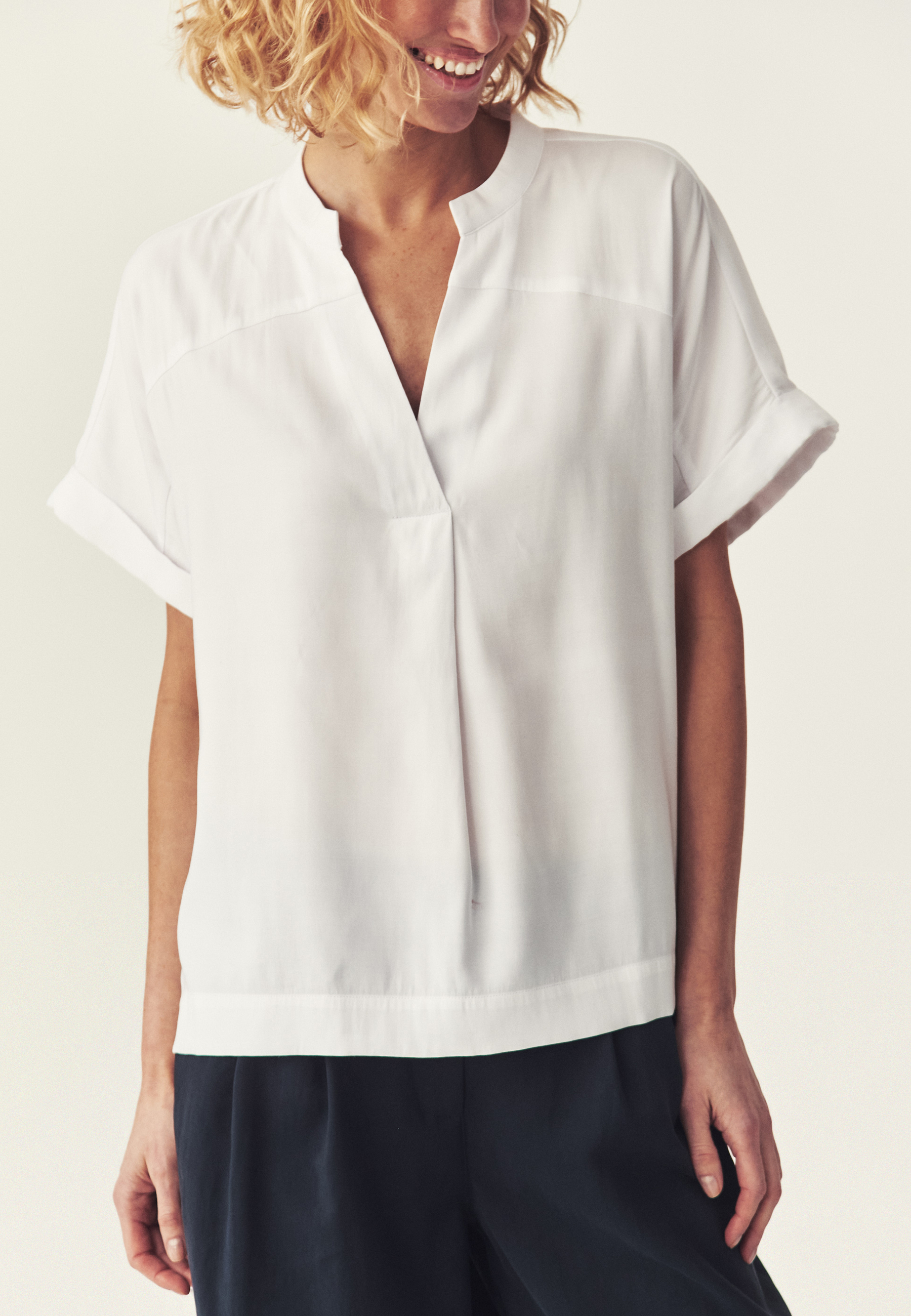 TKANINOWA BLUZKA Z WISKOZĄ - MIZONI BIAŁY 2