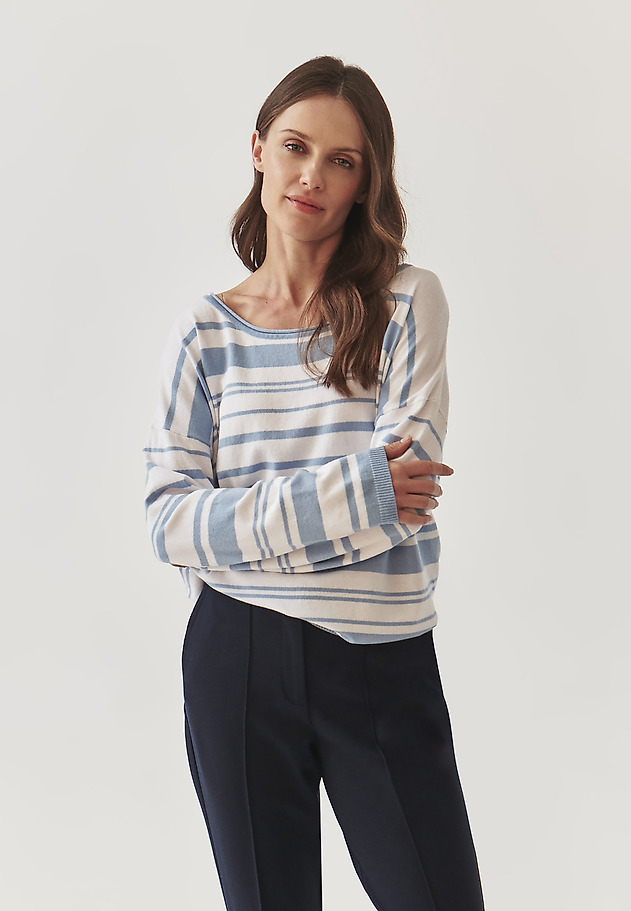 LADIES’ SWEATER IN IRREGULAR STRIPES PATTERN - STRIPPI LADIES’ SWEATER IN IRREGULAR STRIPES PATTERN - STRIPPI MULTIKOLOR 1