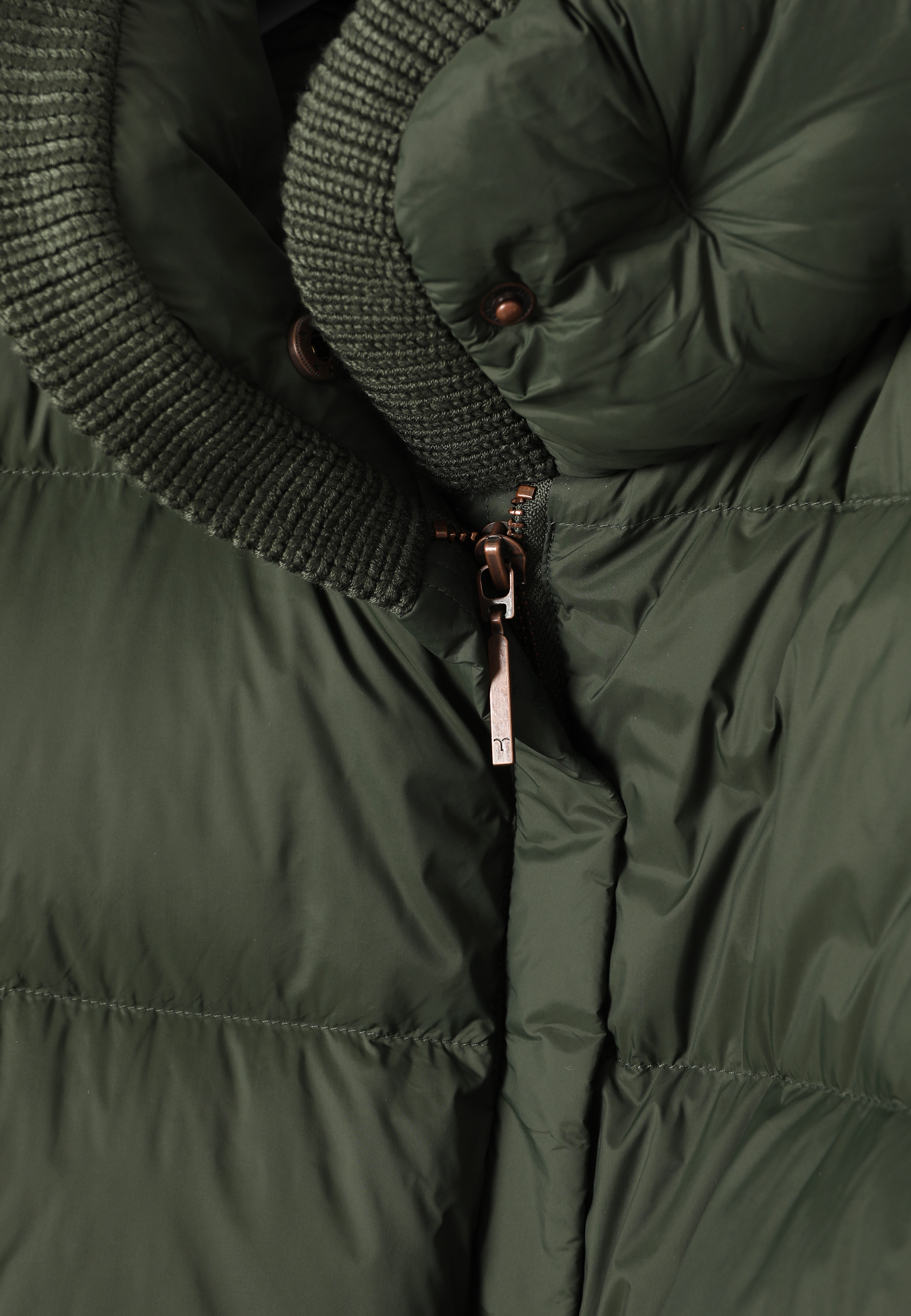 JACKEȚĂ CU GULER ÎNALT - BUBO VERDE 2