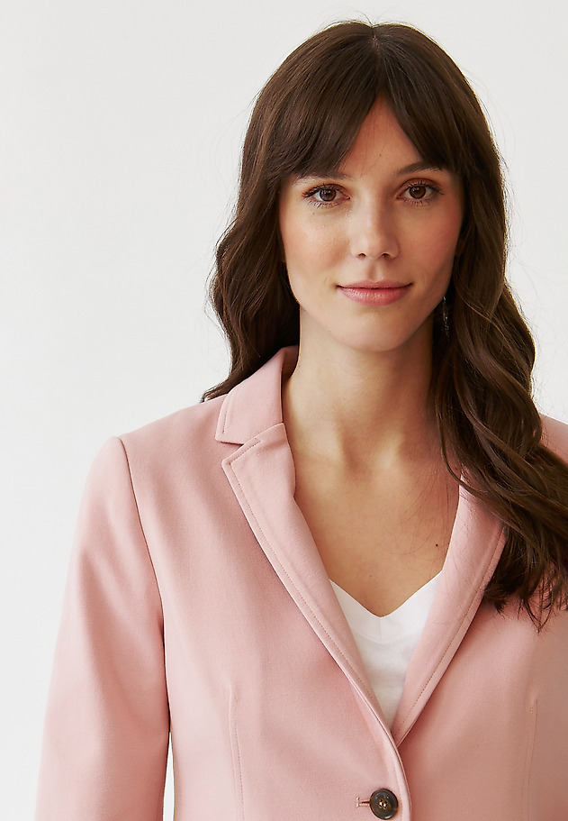 LADIES’ SINGLE-BREASTED BLAZER WITH DECORATIVE PIPING - DEDERI LADIES’ SINGLE-BREASTED BLAZER WITH DECORATIVE PIPING - DEDERI RÓŻOWY 5