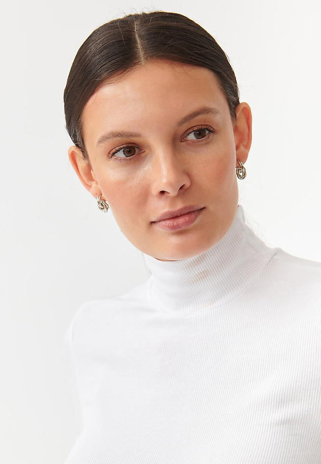 LADIES’ BLOUSE WITH A TURTLENECK GOLTIKA LADIES’ BLOUSE WITH A TURTLENECK GOLTIKA WHITE 4