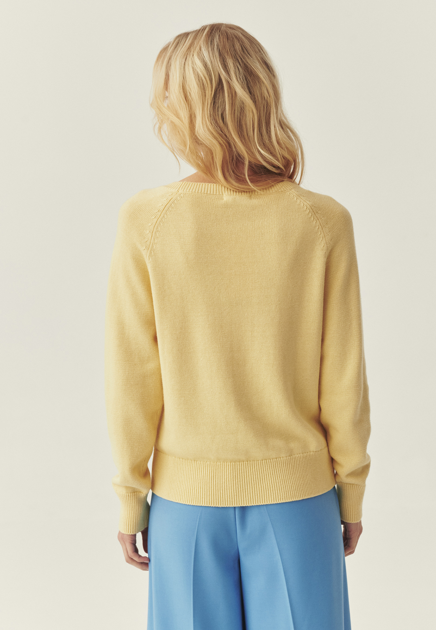 CASUALOWY SWETER Z BAWEŁNĄ - GALLA