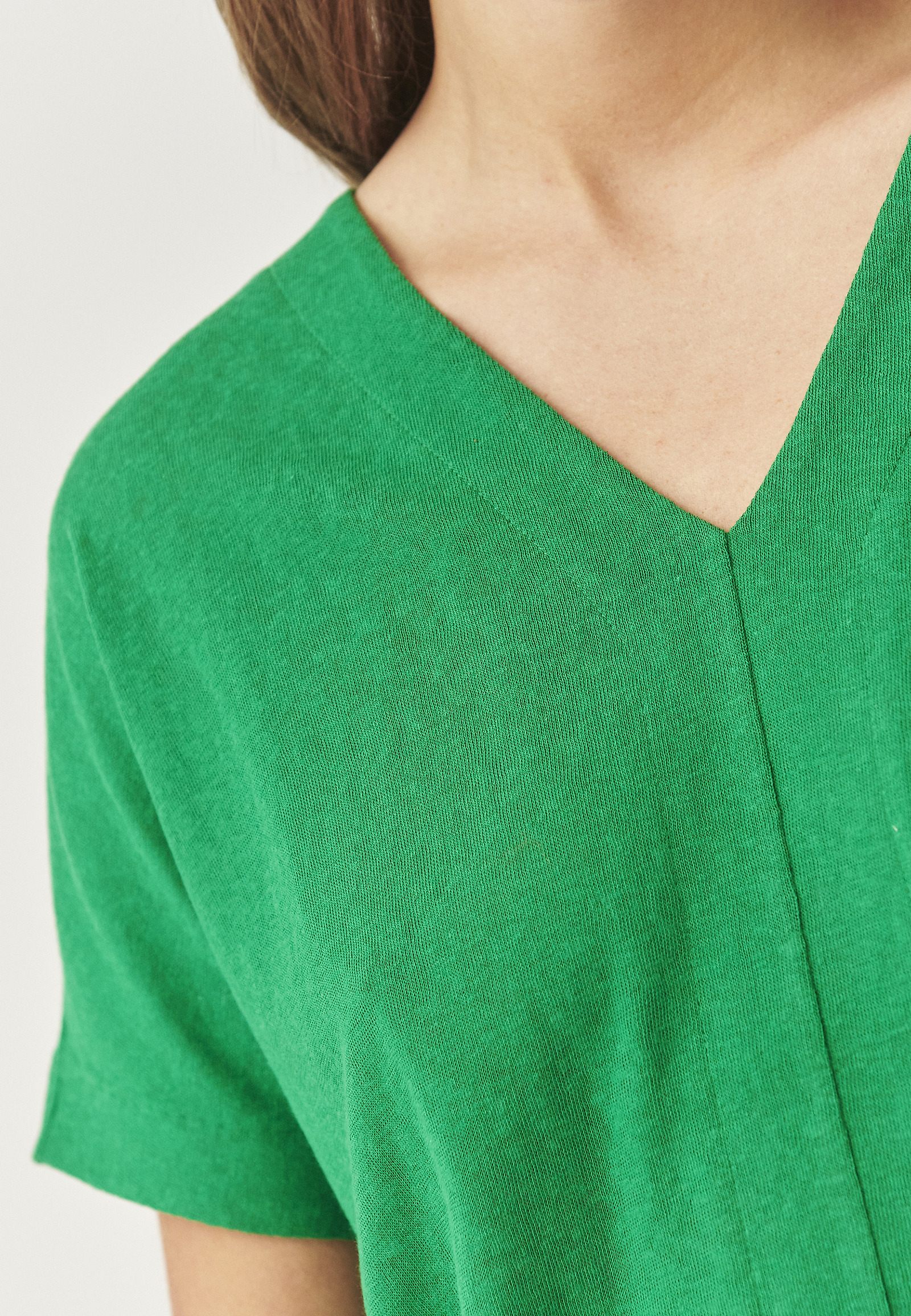 PLETENI BLUZA Z BOMBOLOM - ZELIJA 1 PLETENI BLUZA Z BOMBOLOM - ZELIJA 1 ZELENA 111536