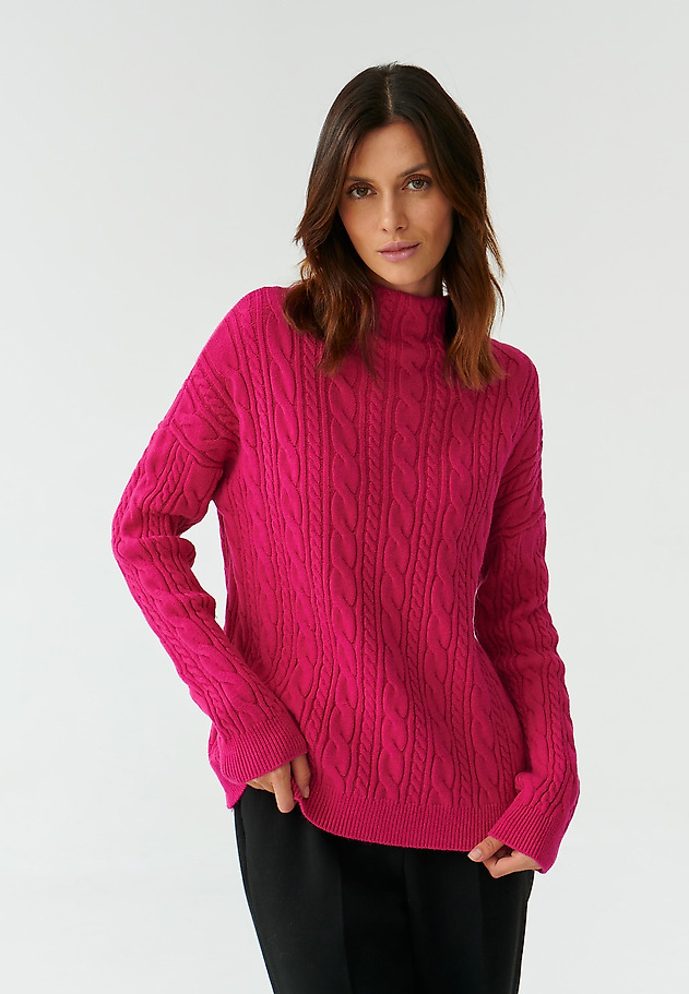 LADIES’ SWEATER WITH A BRAIDED KNIT WENWENA LADIES’ SWEATER WITH A BRAIDED KNIT WENWENA RÓŻOWY 3