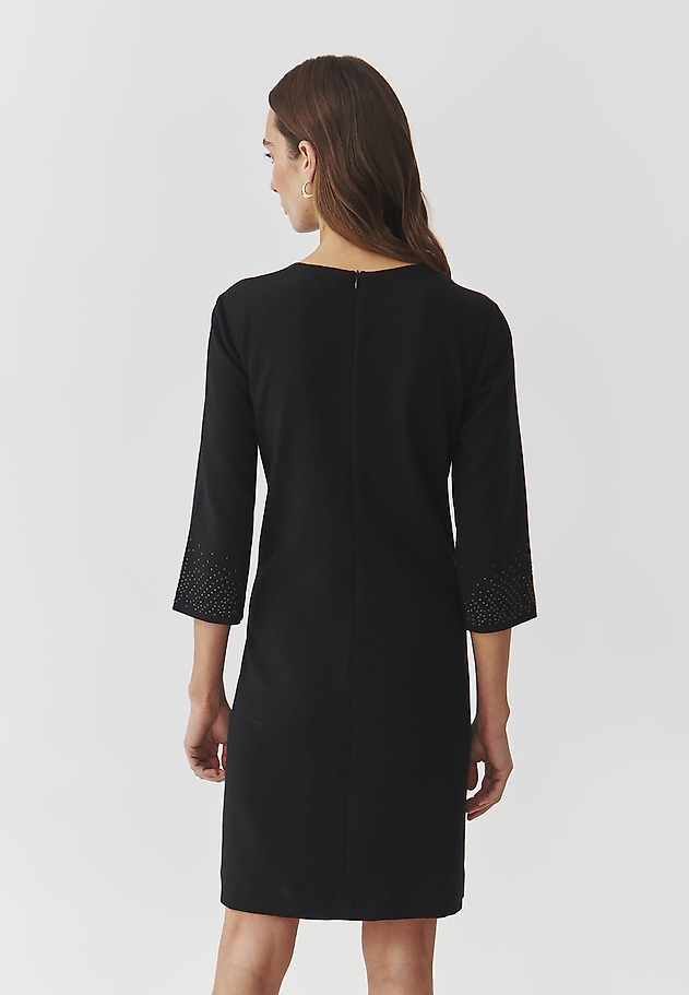 WOVEN DRESS WITH DECORATIVE APPLIQUE — KIRIA WOVEN DRESS WITH DECORATIVE APPLIQUE — KIRIA CZARNY 3