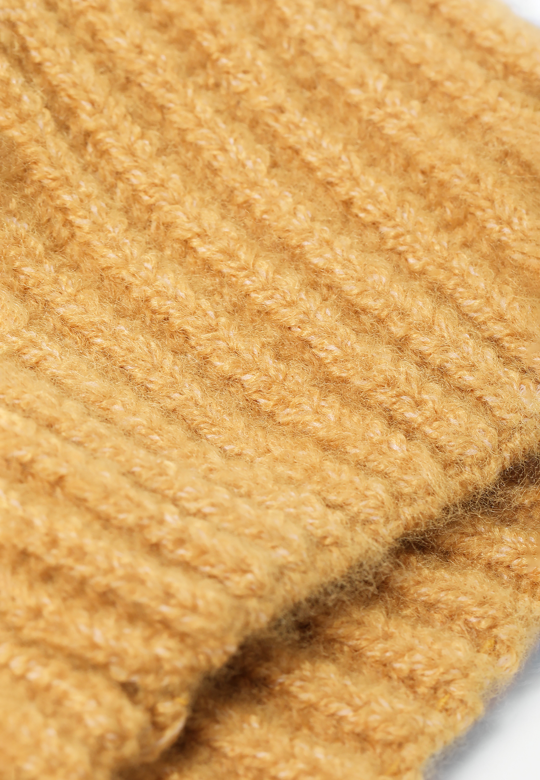 DÁMSKÁ PLETENÁ ČEPICE LIKI 1