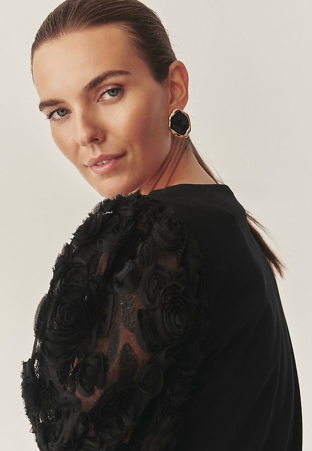 COTTON BLOUSE WITH FLORAL DETAILS - MENORIA 1 COTTON BLOUSE WITH FLORAL DETAILS - MENORIA 1 BLACK 4