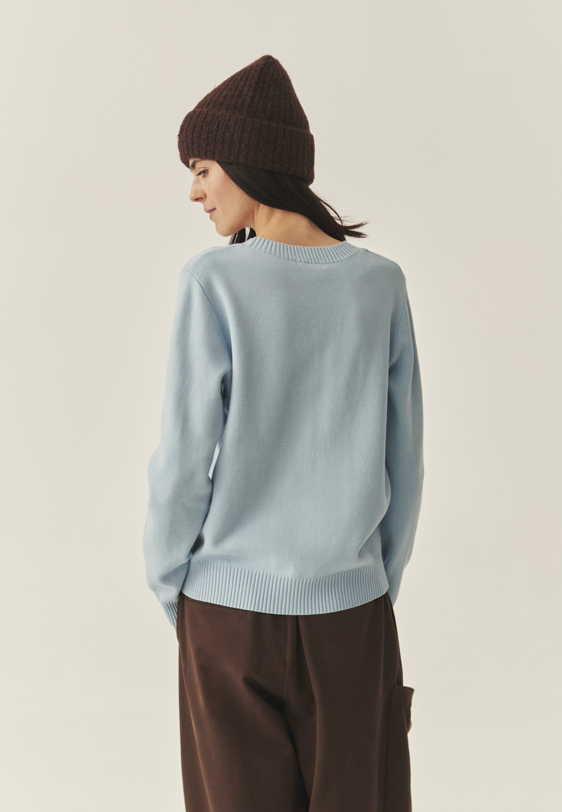 CASUALOWY SWETER Z MISIEM USZATKIEM - CLOUDY NIEBIESKI 2