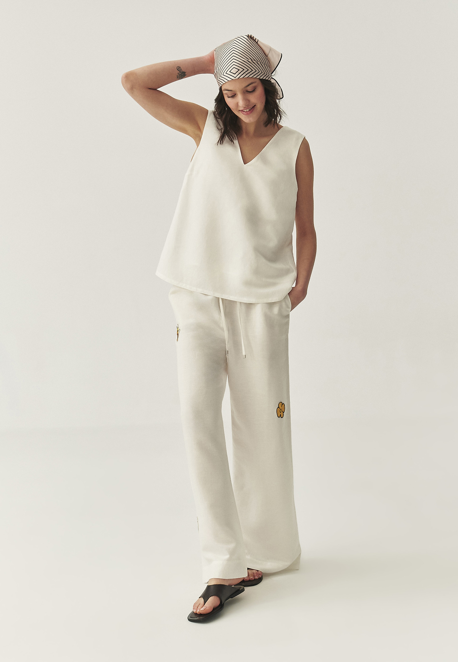 WIDE-LEGGED TROUSERS IN LINEN AND VISCOSE - PULIONA 1 WIDE-LEGGED TROUSERS IN LINEN AND VISCOSE - PULIONA 1 ECRU 110661