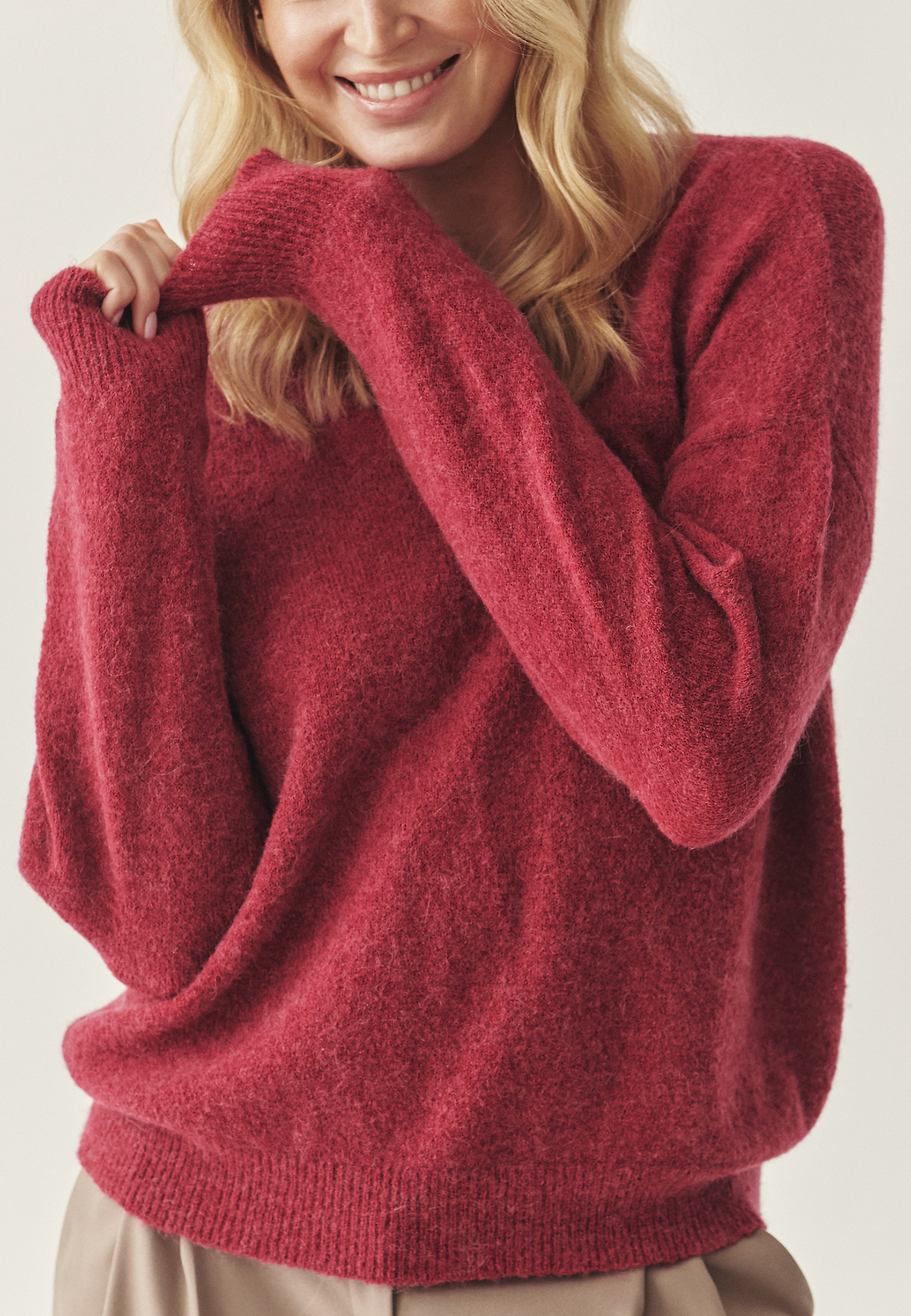 SWETER Z WEŁNĄ I ALPAKĄ - NELL SWETER Z WEŁNĄ I ALPAKĄ - NELL CZERWONY 117491