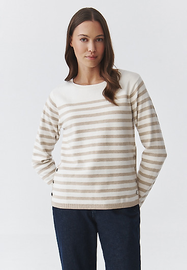 CLASSIC LADIES' STRIPED JUMPER WITH A BOAT NECKLINE — TELMA CLASSIC LADIES' STRIPED JUMPER WITH A BOAT NECKLINE — TELMA