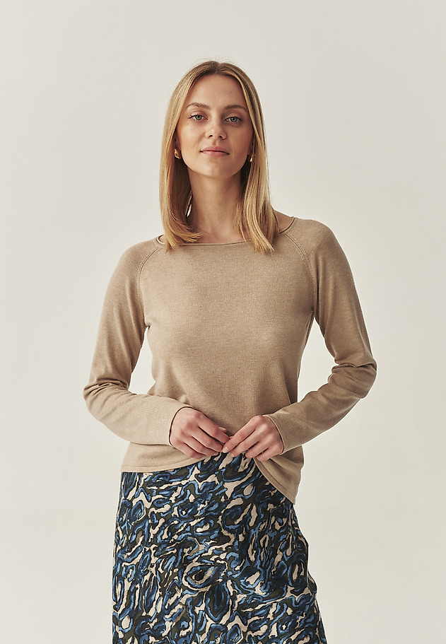 CLASSIC PULLOVER WITH A BOAT NECKLINE - BROOKE CLASSIC PULLOVER WITH A BOAT NECKLINE - BROOKE BEIGE 2