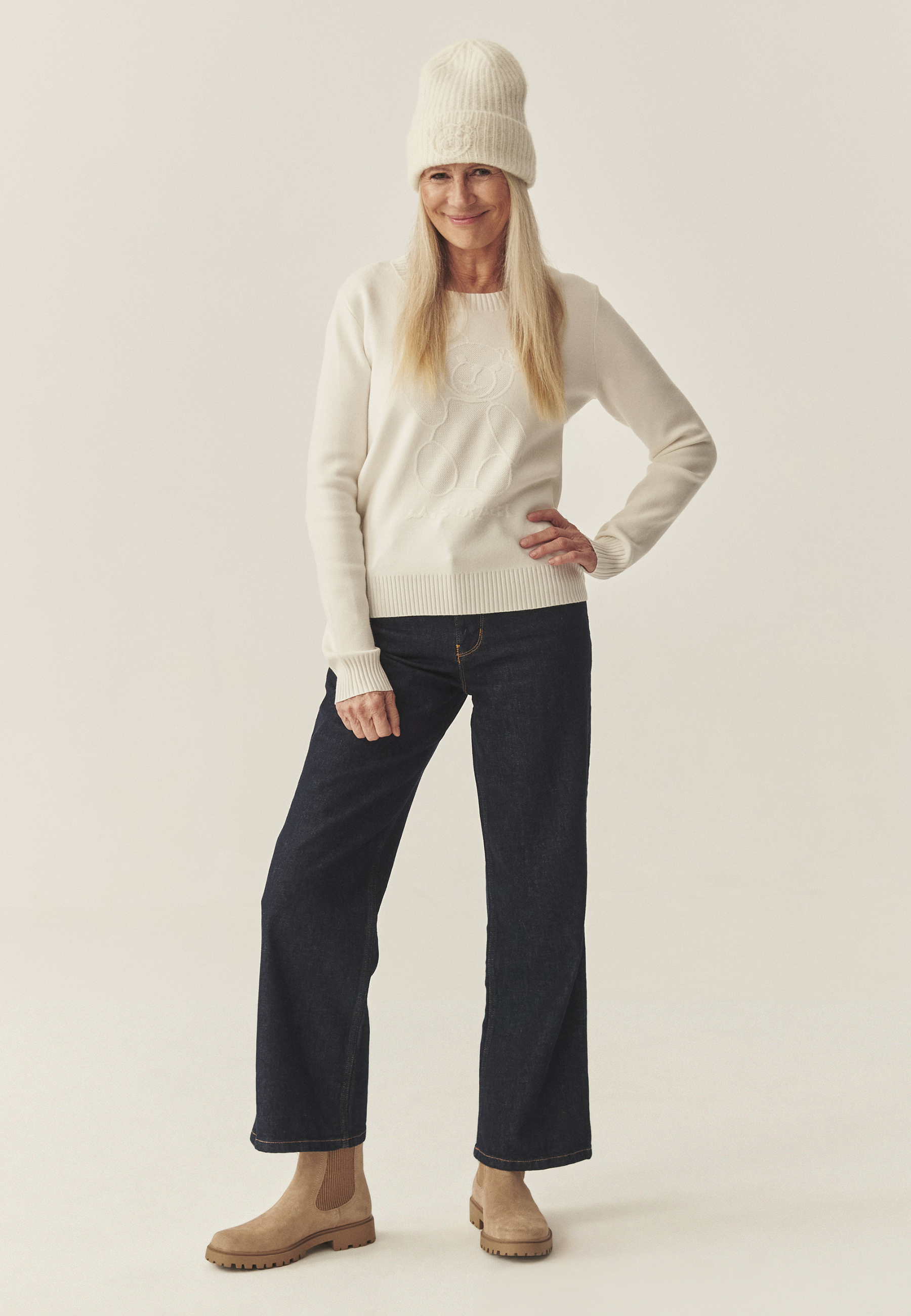 CASUALOWY SWETER Z MISIEM USZATKIEM - CLOUDY ECRU 2