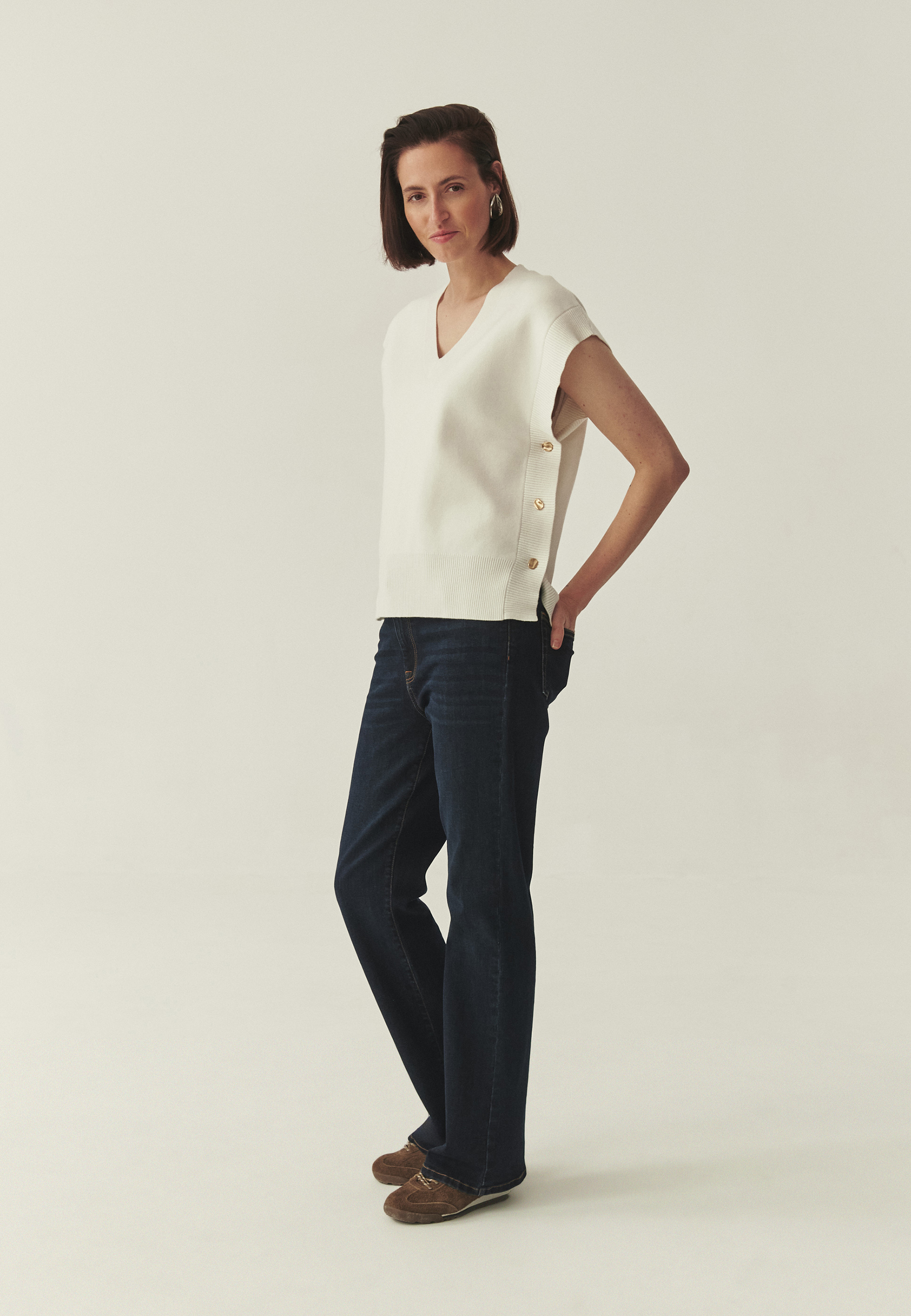 KAMIZELKA Z WISKOZĄ LENZING™ ECOVERO™ - KAMA 1 BIAŁY 2