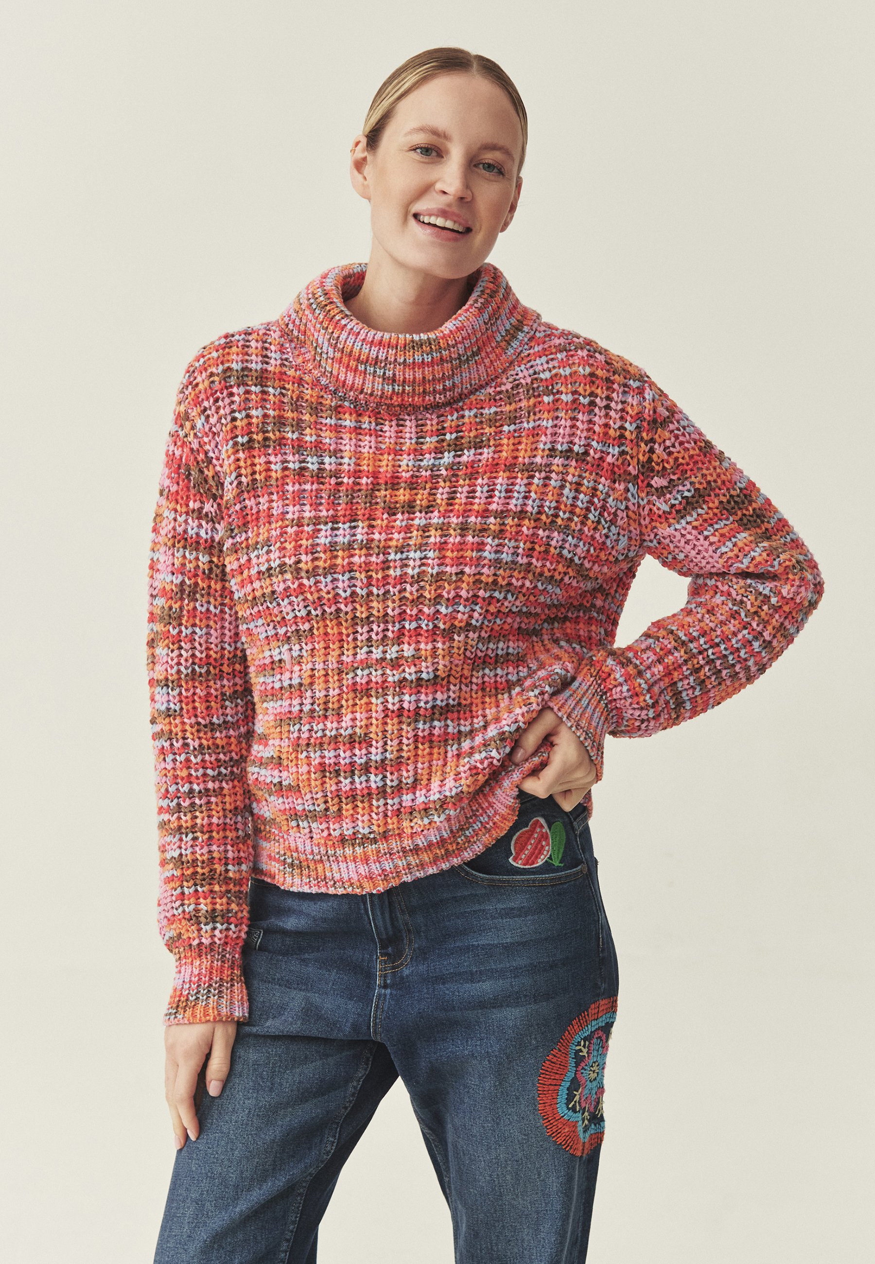 WIELOBARWNY SWETER Z GOLFEM - MELANIE MULTIKOLOR 2