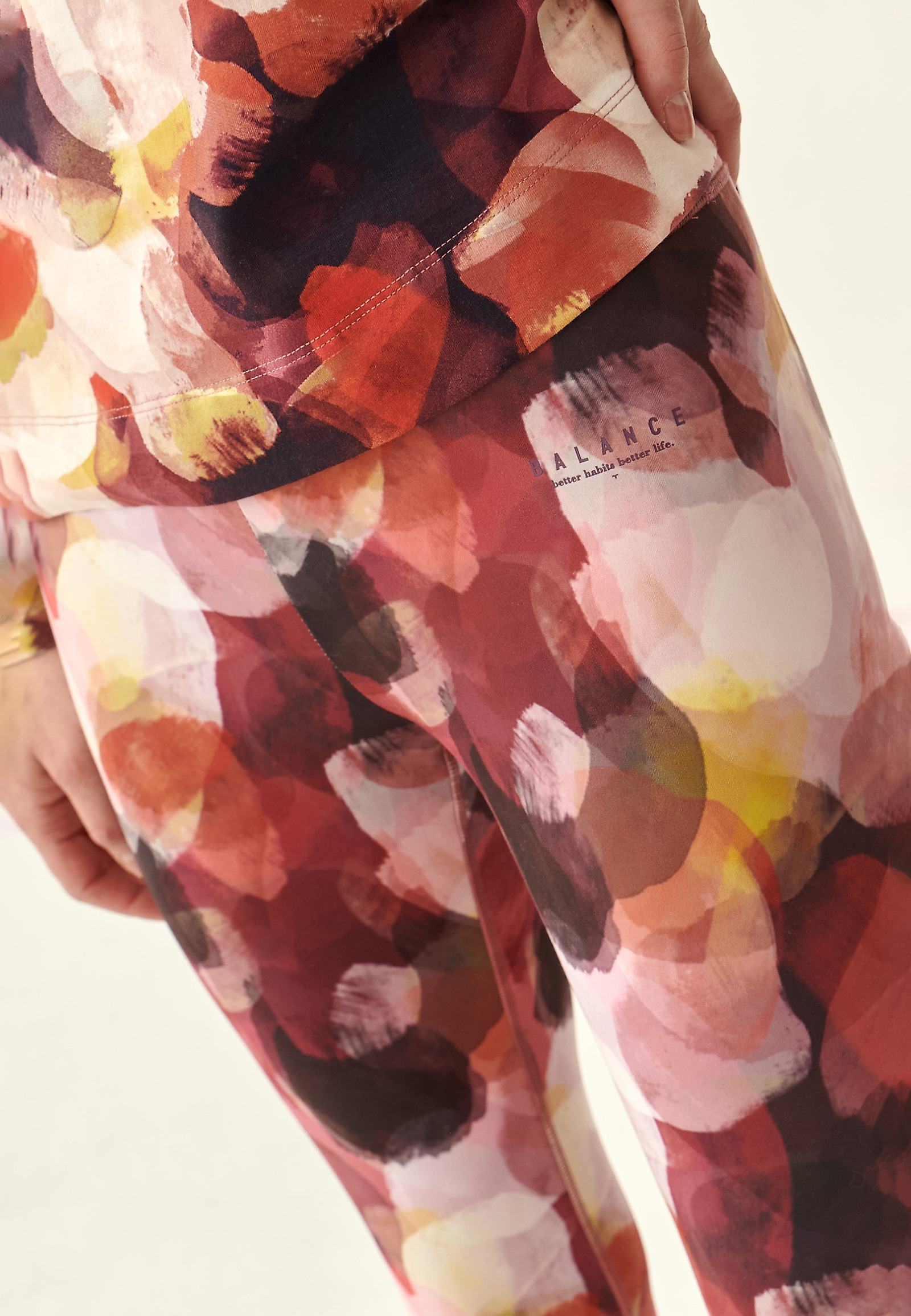 DÁMSKÉ LEGÍNY SCARLET DÁMSKÉ LEGÍNY SCARLET VÍCEBAREVNÝ 85869