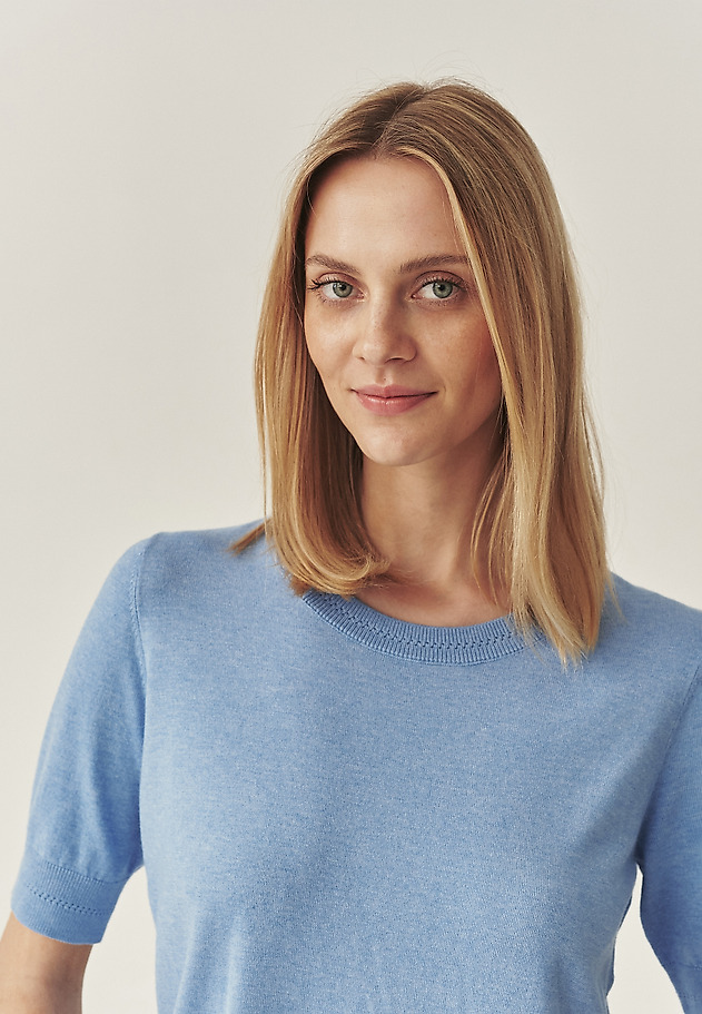 CLASSIC BLOUSE IN AIRY YARN - ALIWI CLASSIC BLOUSE IN AIRY YARN - ALIWI BLUE 4
