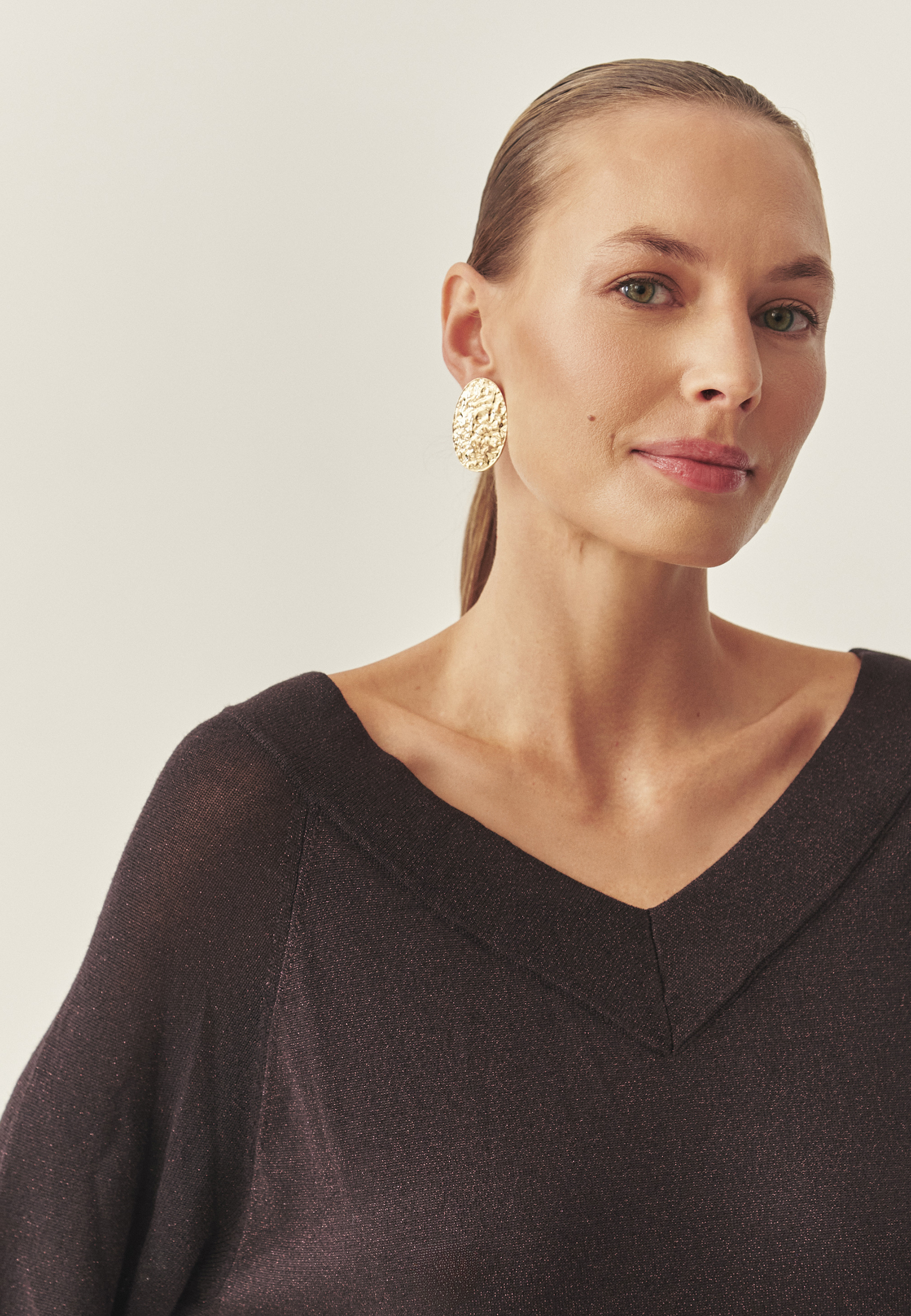 ROCHIE TRICOTATĂ DIN FIRE STRĂLUCITOARE -TAYA MARO 2