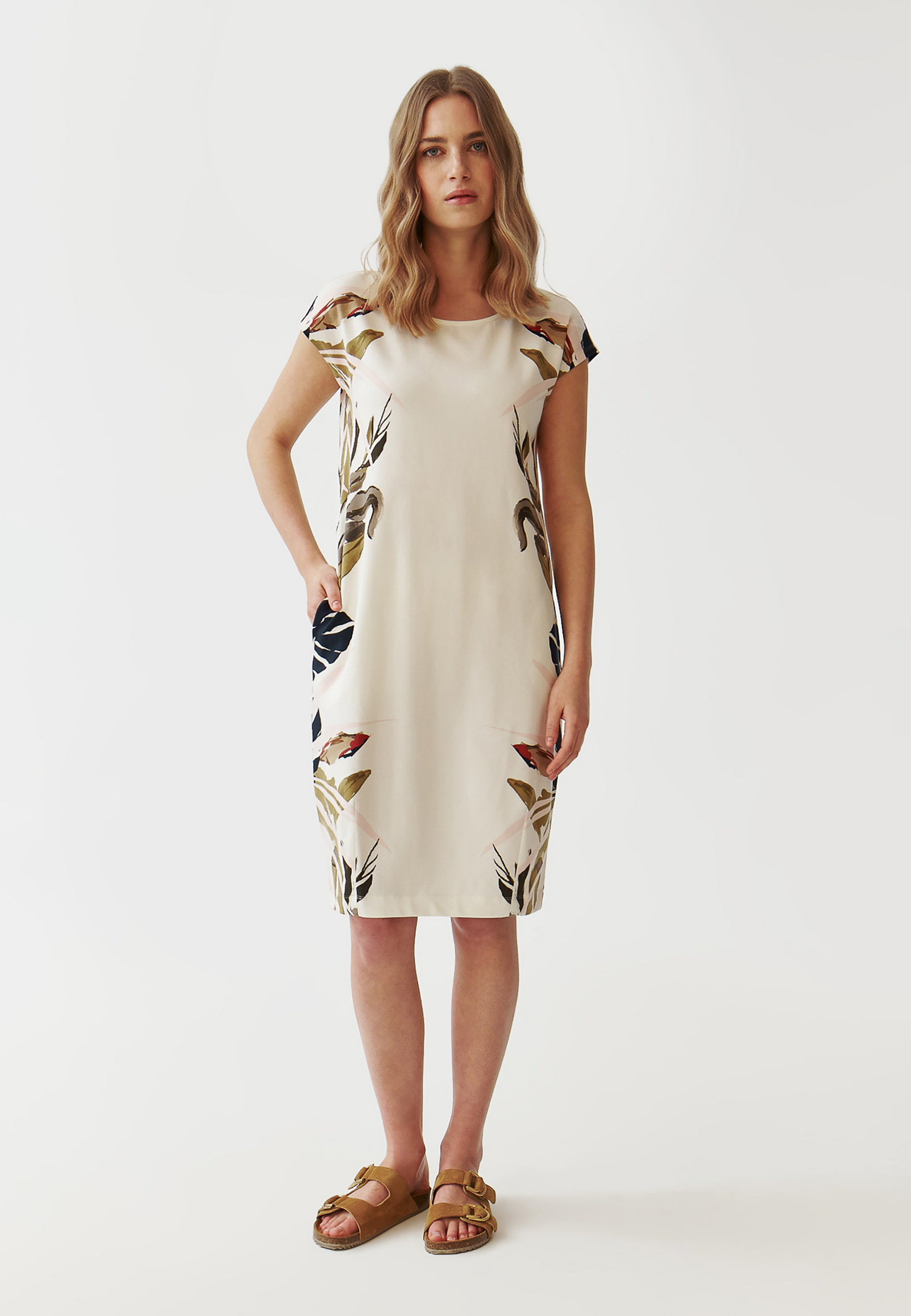 ROCHIE TRICOTATĂ CU IMPRIMEU, CU CROIALĂ TIP BUTOI - KOKA 1 MULTICOLOR 2