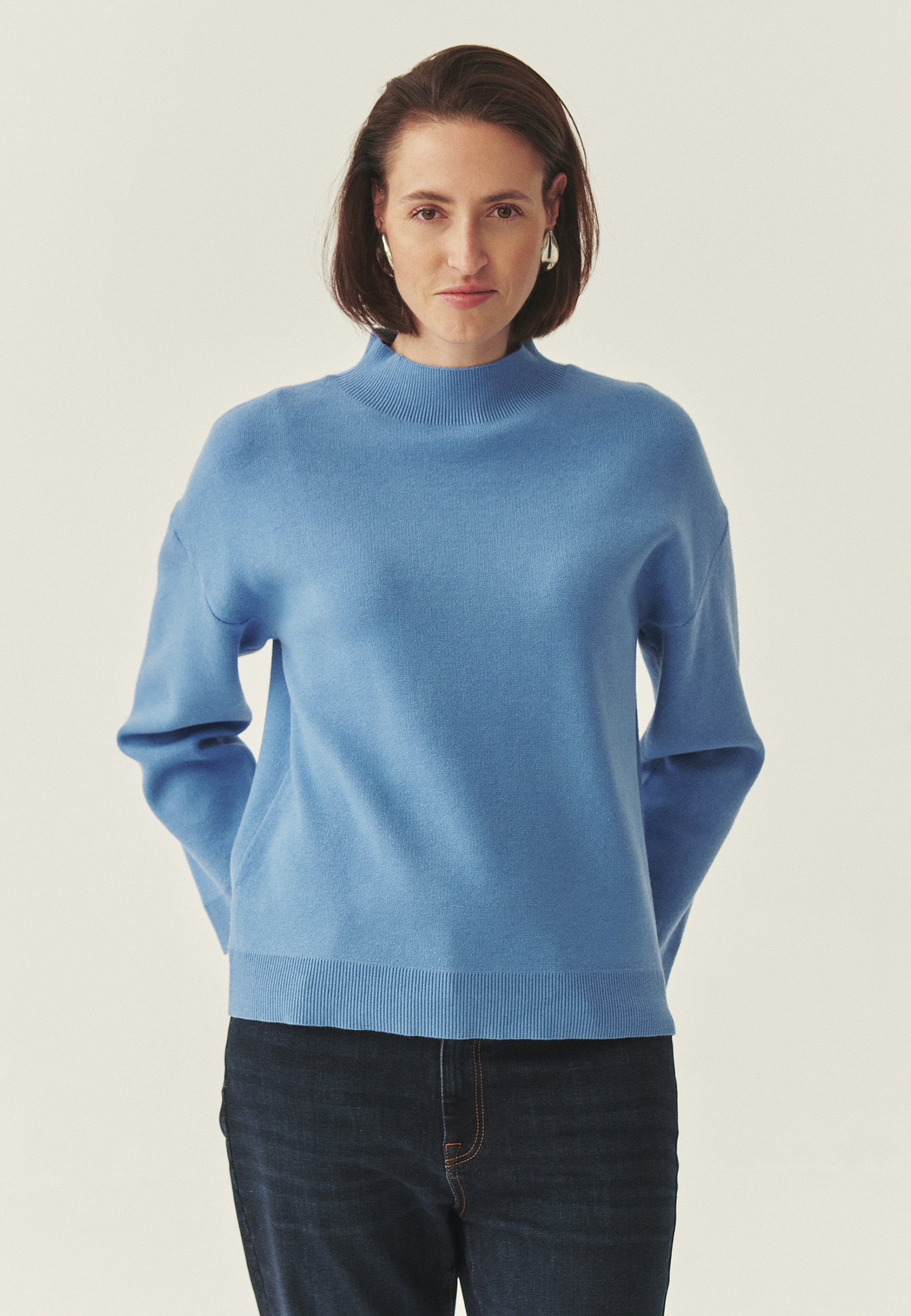 CASUAL TURTLENECK WITH LENZING™ ECOVERO™ VISCOSE - COLLIN BLUE 2