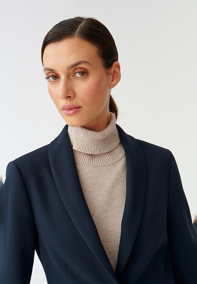 DAMSKI KLASIČNI BLAZER SZALO DAMSKI KLASIČNI BLAZER SZALO TEMNO MODRA 4
