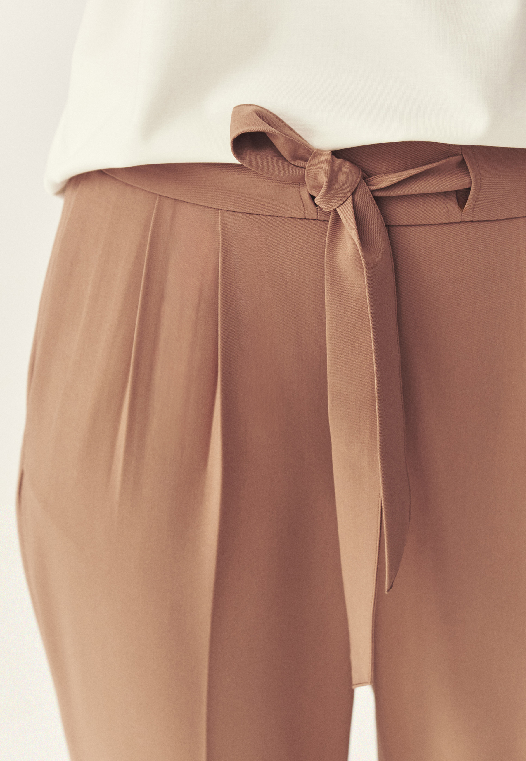 TKANINOWE SPODNIE Z PROSTĄ NOGAWKĄ - SELENKO BRĄZOWY 2