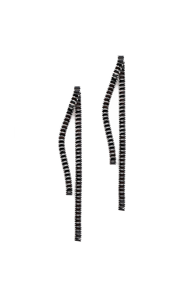 CERCEI ELEGANȚI SUSPENDAȚI CU STICLĂ DECORATIVĂ - MONI CERCEI ELEGANȚI SUSPENDAȚI CU STICLĂ DECORATIVĂ - MONI NEGRU 2
