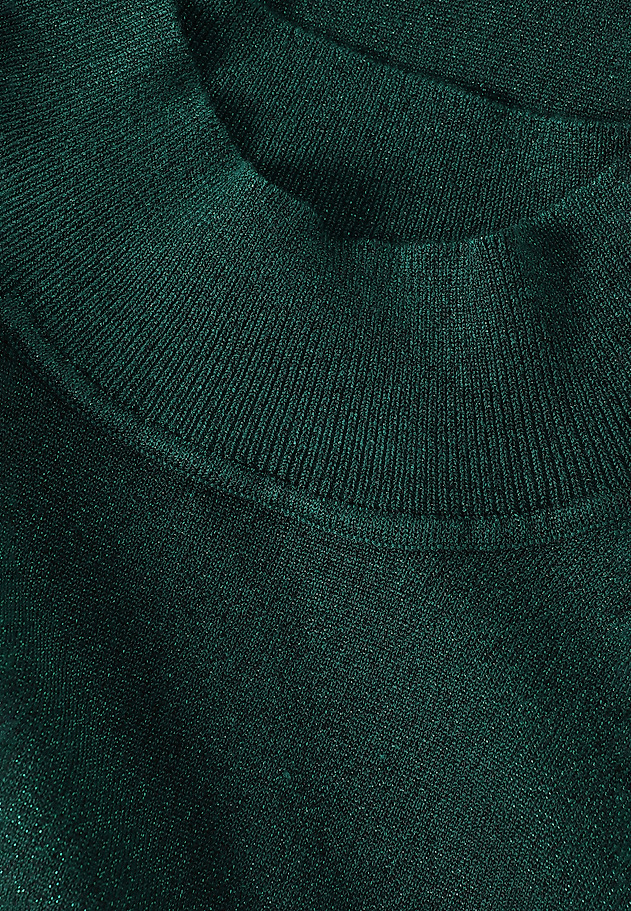 LADIES' JUMPER WITH TURTLENECK AND SHINY YARN — LU 2 LADIES' JUMPER WITH TURTLENECK AND SHINY YARN — LU 2 ZIELONY 7