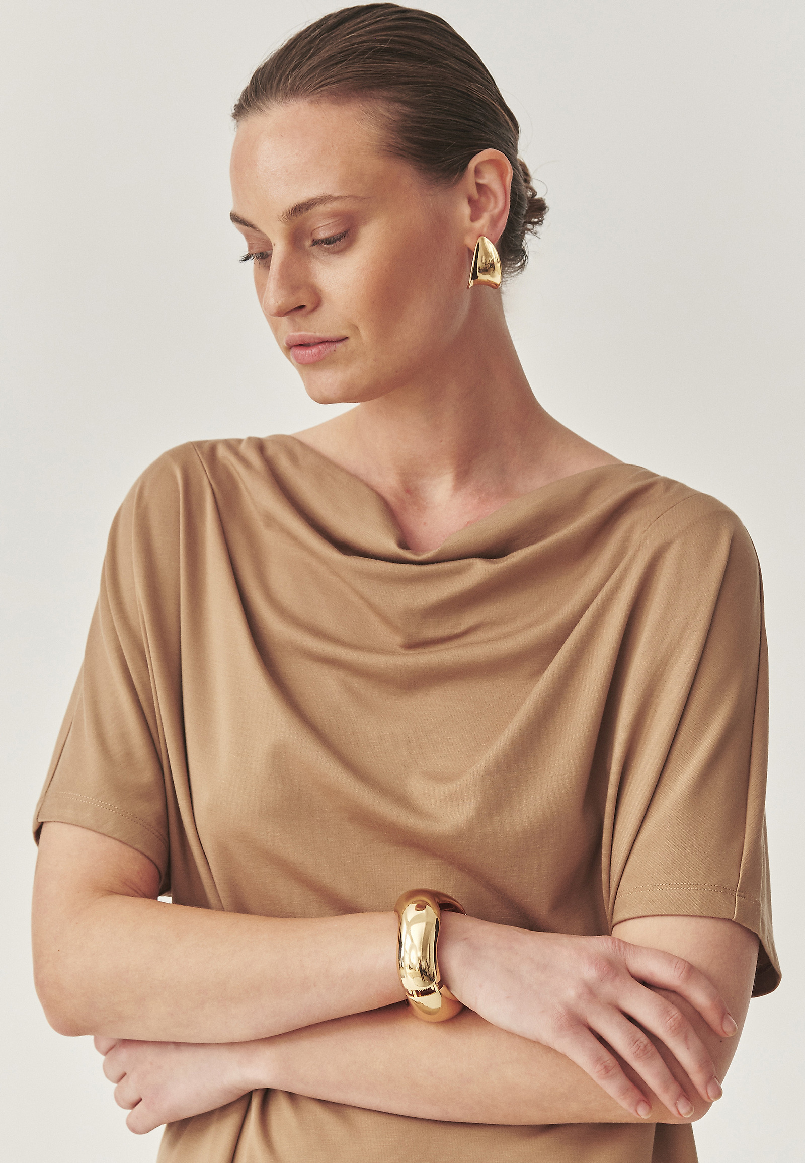 KNITTED DRESS WITH A WEDGE NECKLINE - ZANAKA KNITTED DRESS WITH A WEDGE NECKLINE - ZANAKA BEIGE 114910