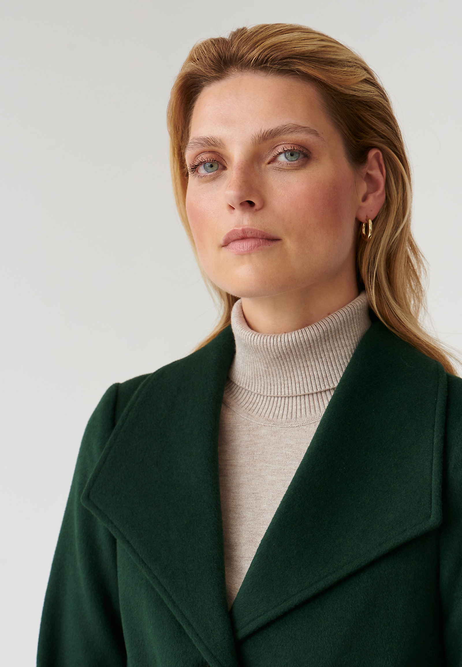 LADIES’ CLASSIC COAT LESSO LADIES’ CLASSIC COAT LESSO GREEN 90307