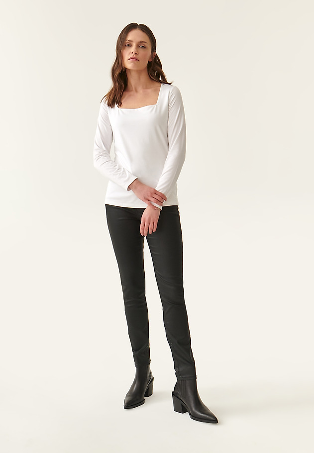 LADIES' BLOUSE WITH DIAMOND NECKLINE NOKA LADIES' BLOUSE WITH DIAMOND NECKLINE NOKA ECRU 4