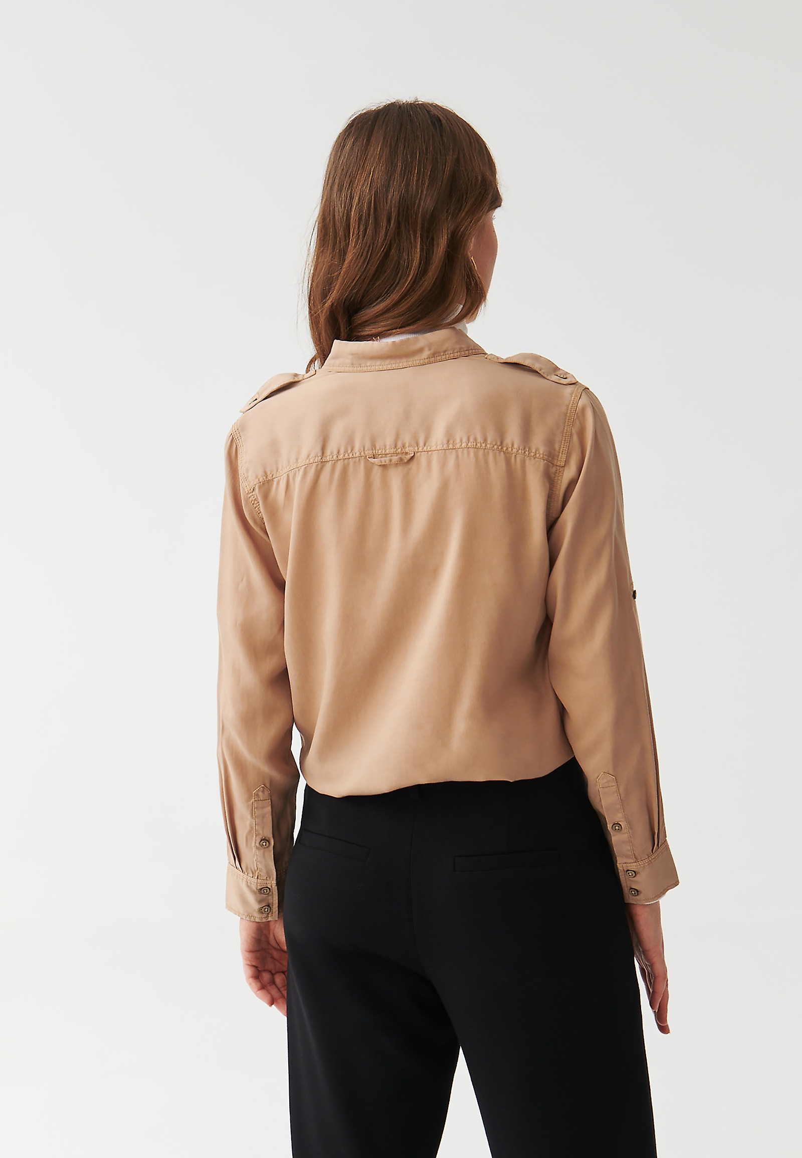 LADIES’ SHIRT WITH EPAULETTES - KORSANA LADIES’ SHIRT WITH EPAULETTES - KORSANA BEIGE 95900