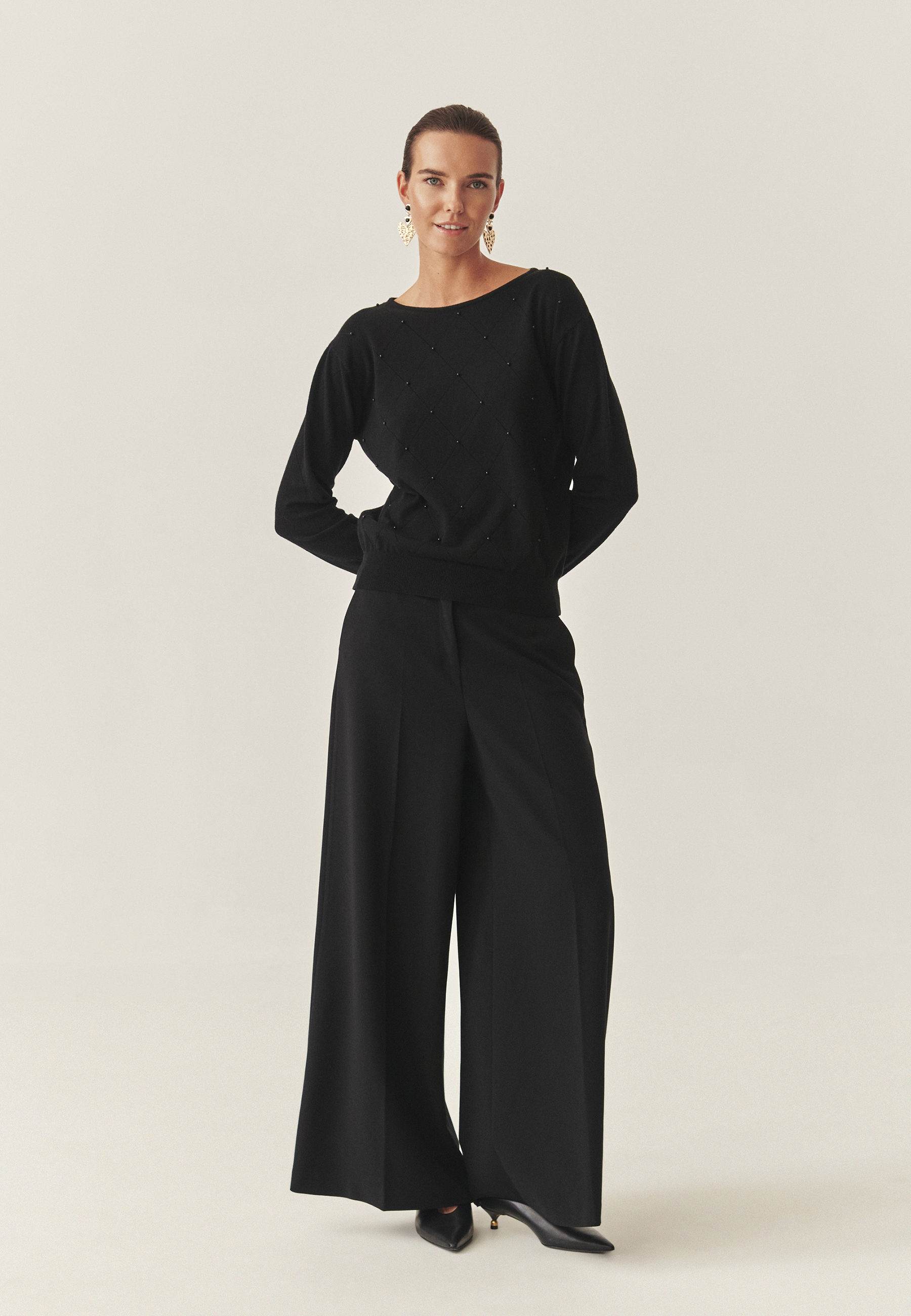 OKRASNA PULOVER S VISKOZO - AZAKI