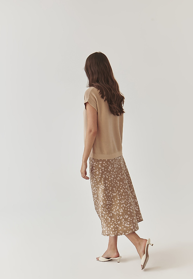LADIES’ MIDI SATIN SKIRT - SATINI 1 LADIES’ MIDI SATIN SKIRT - SATINI 1 MULTIKOLOR 1