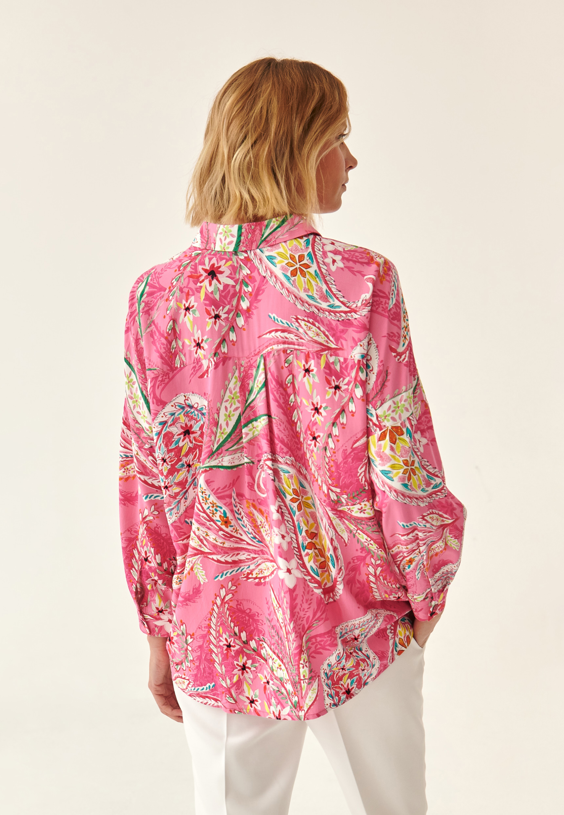 DÁMSKE TRIČKO OVERSIZE TRIKITI