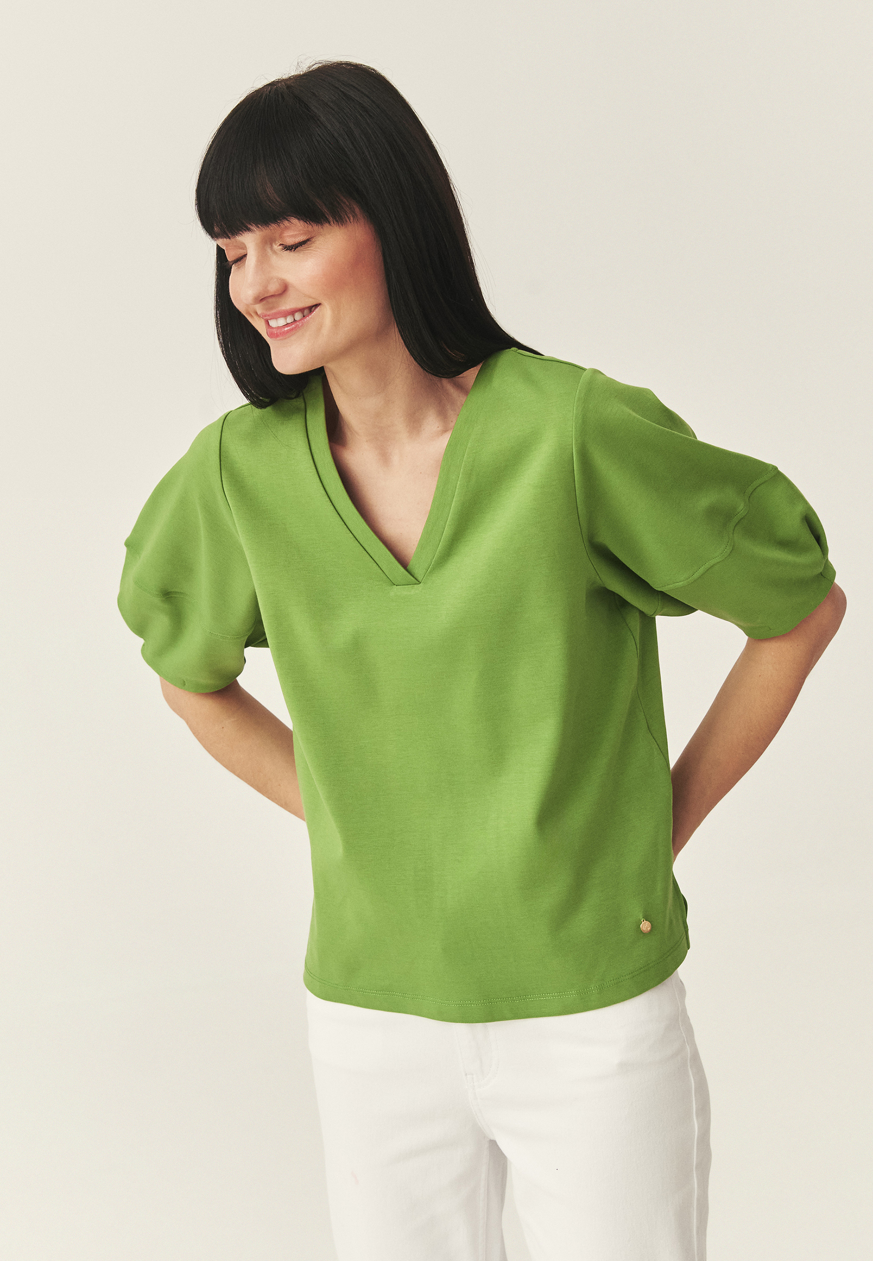 BLUZKA Z BUFIASTYM RĘKAWEM - BEESA 1