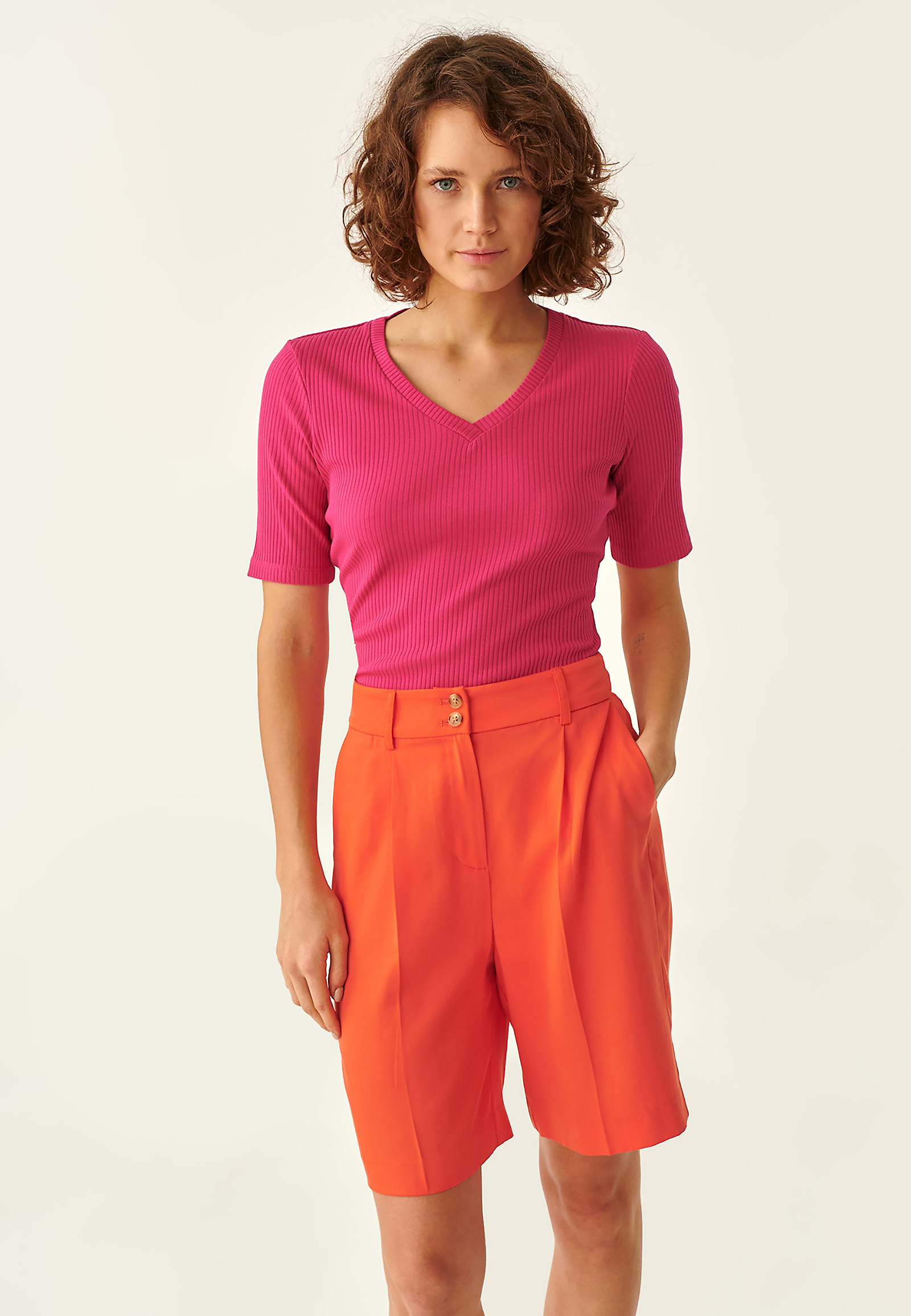 ELEGANTNÉ ŠORTKY POTRIKA ELEGANTNÉ ŠORTKY POTRIKA ORANŽOVÁ 93547