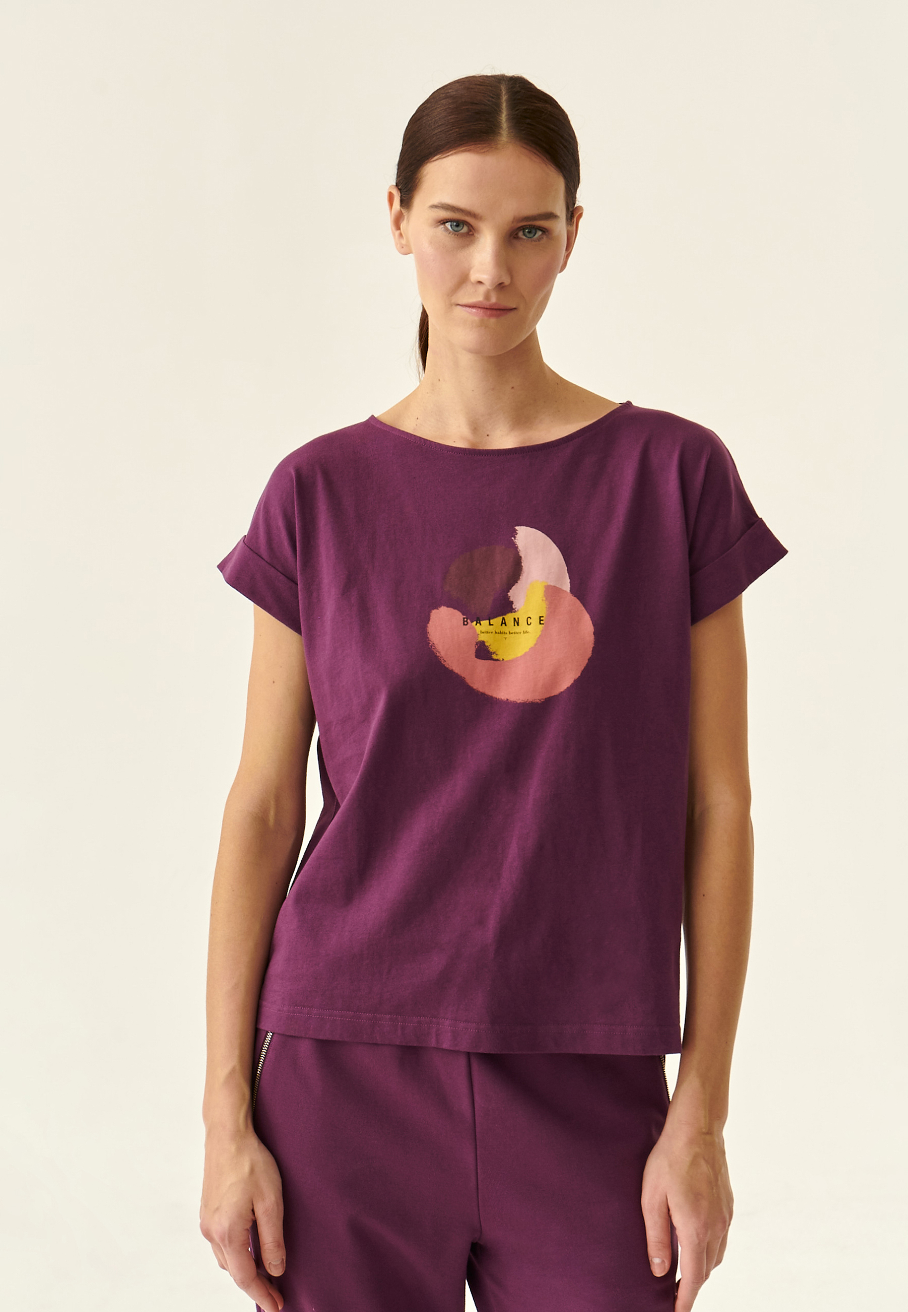 T-SHIRT DAMSKI Z BAWEŁNY ORGANICZNEJ MAKI 1