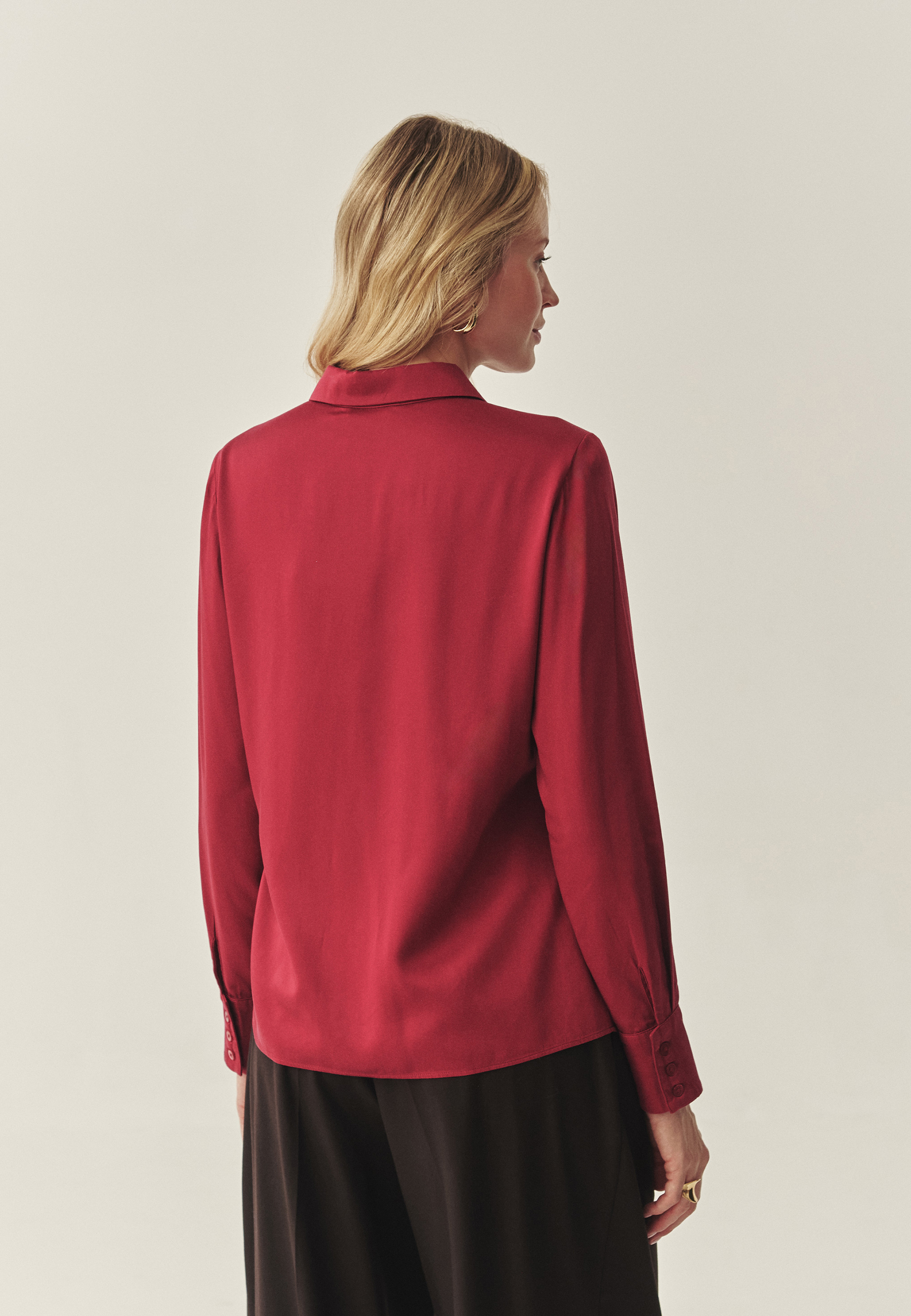 SATENASTA SRAJCA Z TENCEL™ LYOCELL - NIKOLA RDEČA 2