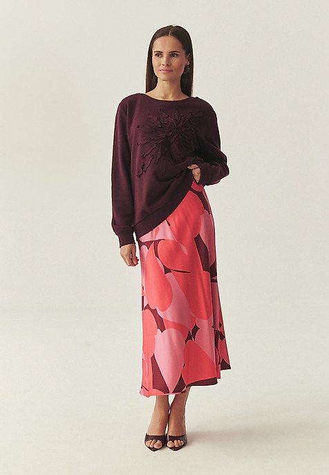 SATYNOWA SPÓDNICA Z AUTORSKIM WZOREM - LILA SATYNOWA SPÓDNICA Z AUTORSKIM WZOREM - LILA