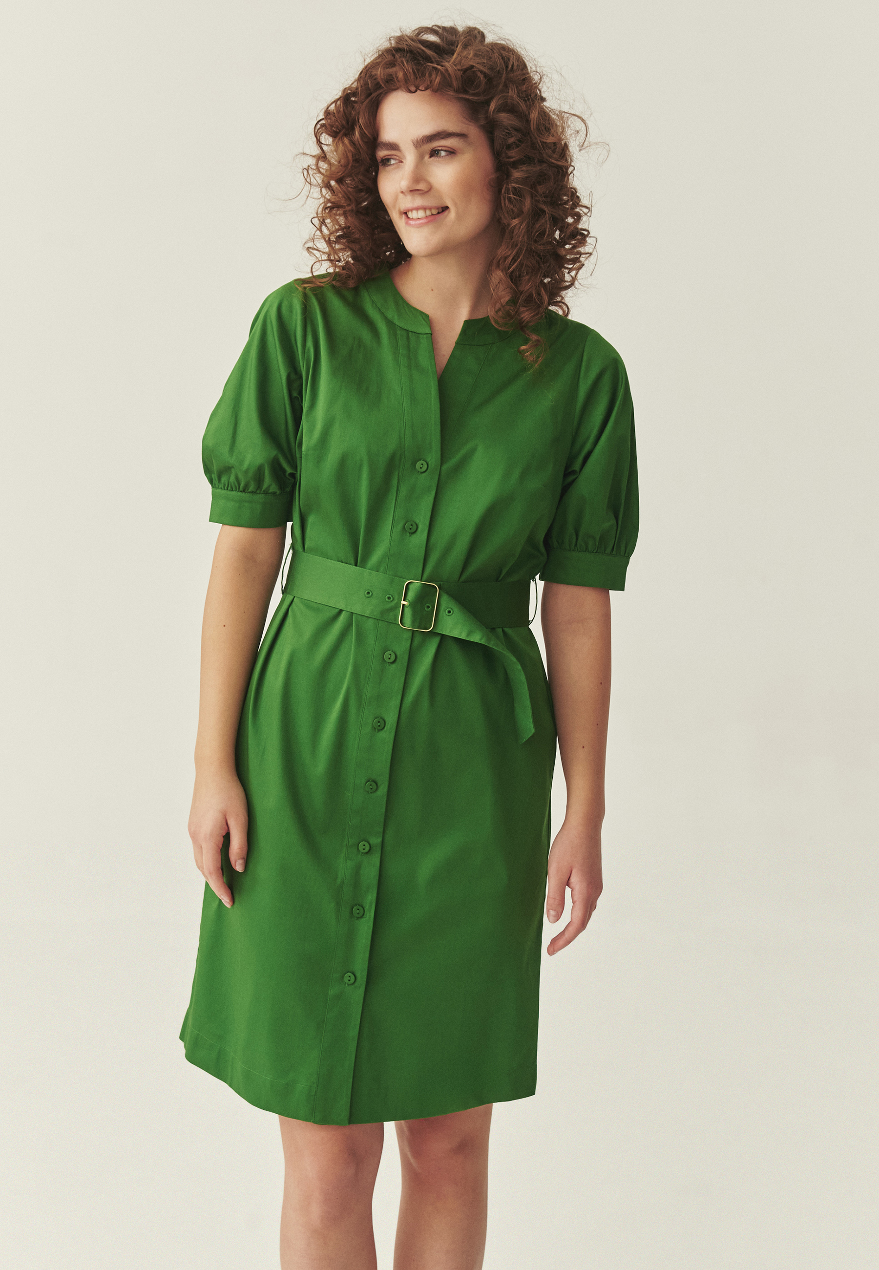 BAWEŁNIANA SUKIENKA Z PASKIEM - TABATA ZIELONY 2