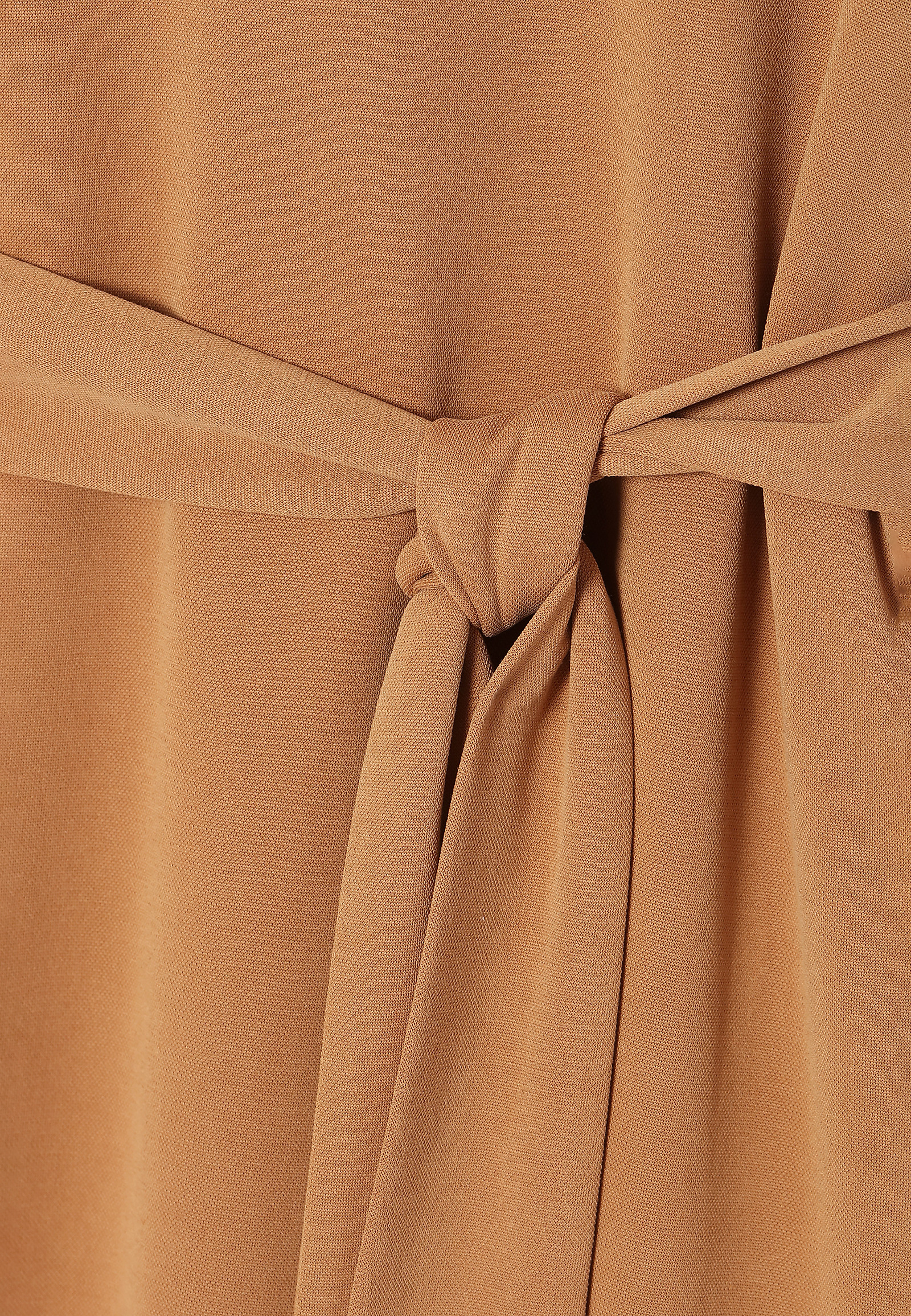 RUHA NYAKKENDŐS ÖVVEL - CYTRIANA RUHA NYAKKENDŐS ÖVVEL - CYTRIANA BÉZS 78903